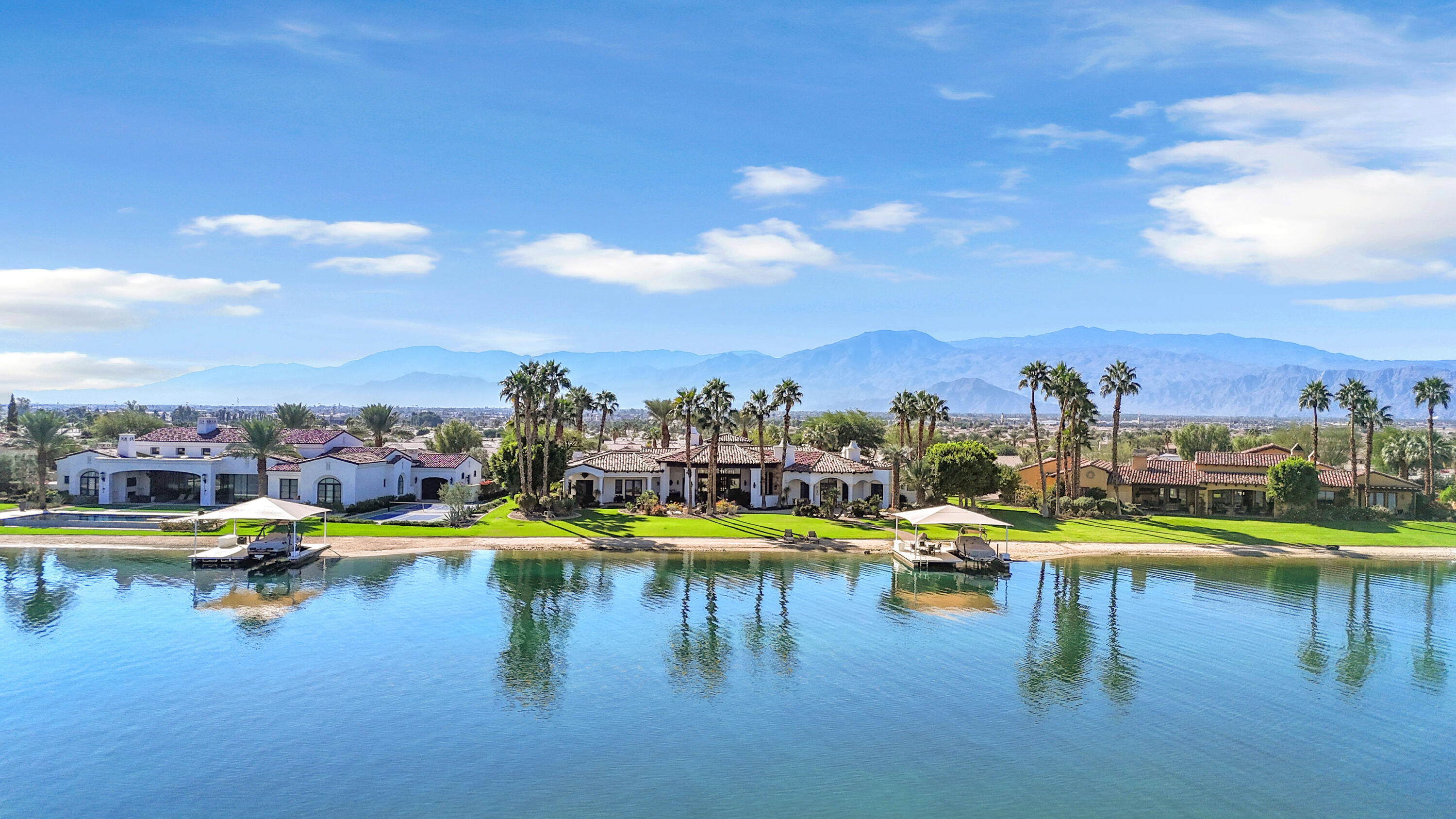 Indio, California, 92203, United States, 5 Bedrooms Bedrooms, ,4 BathroomsBathrooms,Residential,For Sale,1992835