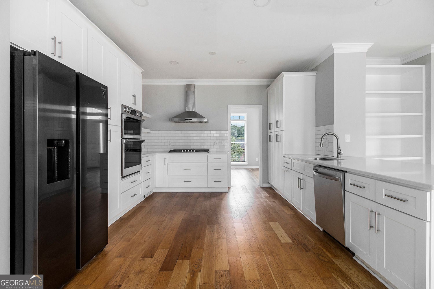 Johns Creek, Georgia, 30005, United States, 7 Bedrooms Bedrooms, ,5 BathroomsBathrooms,Residential,For Sale,1951994