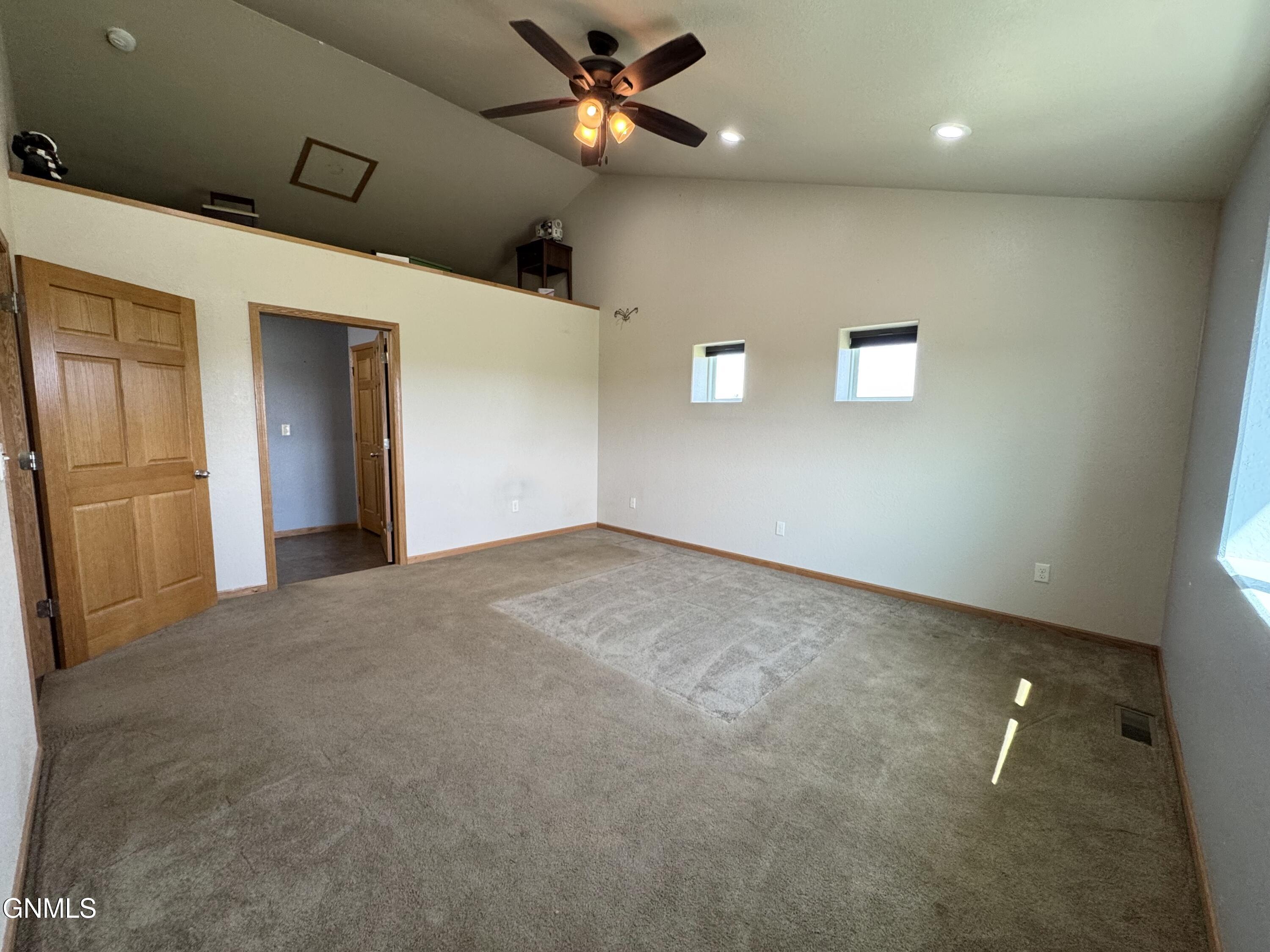 New Salem, North Dakota, 58563, United States, 7 Bedrooms Bedrooms, ,1 BathroomBathrooms,Residential,For Sale,1904775