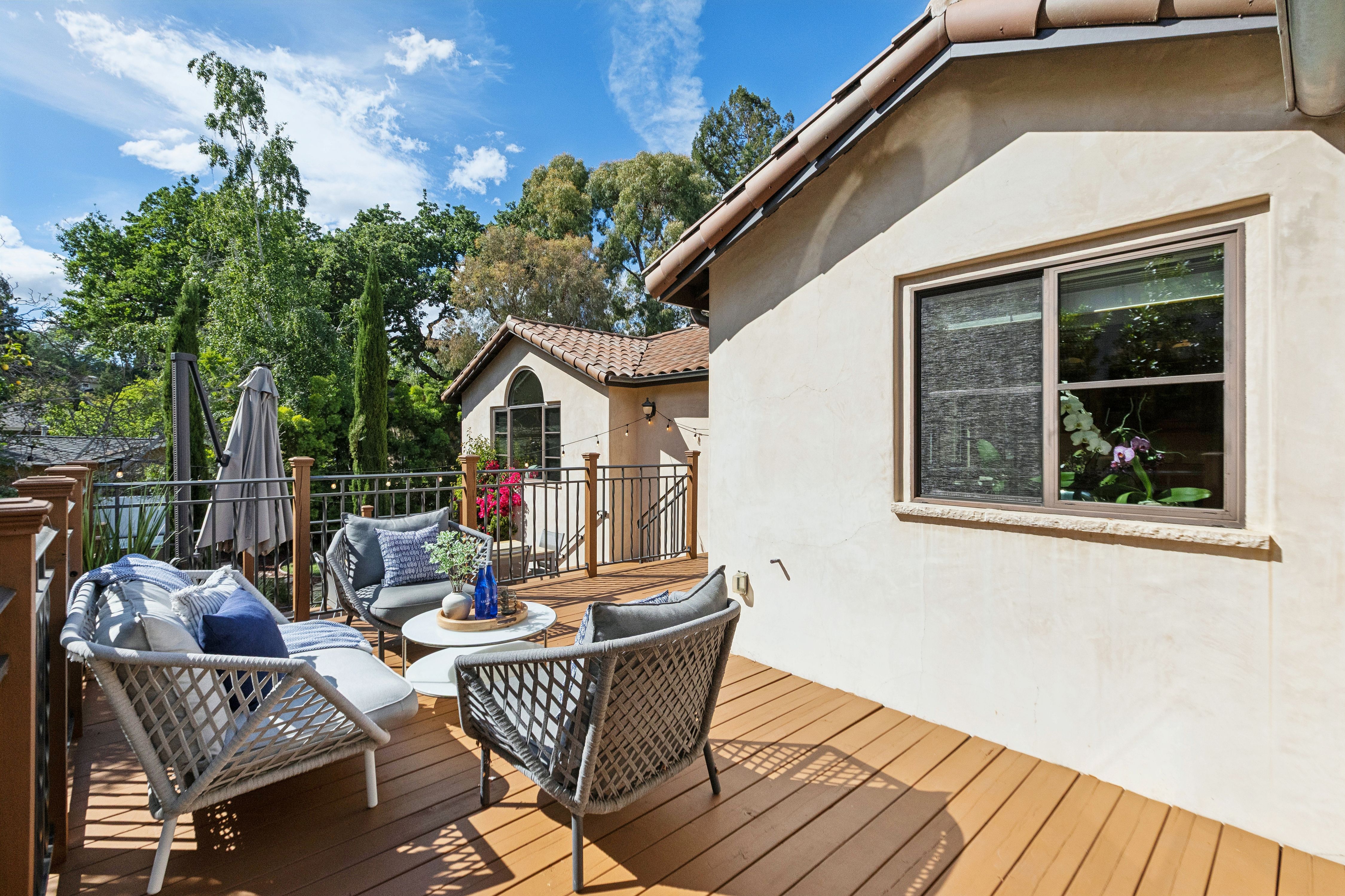  Mediterranean-Style Beauty with Garden Escape - 物件實景