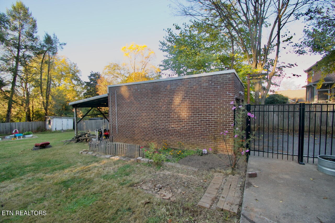 Maryville, Tennessee, 37803, United States, 4 Bedrooms Bedrooms, ,3 BathroomsBathrooms,Residential,For Sale,1989272