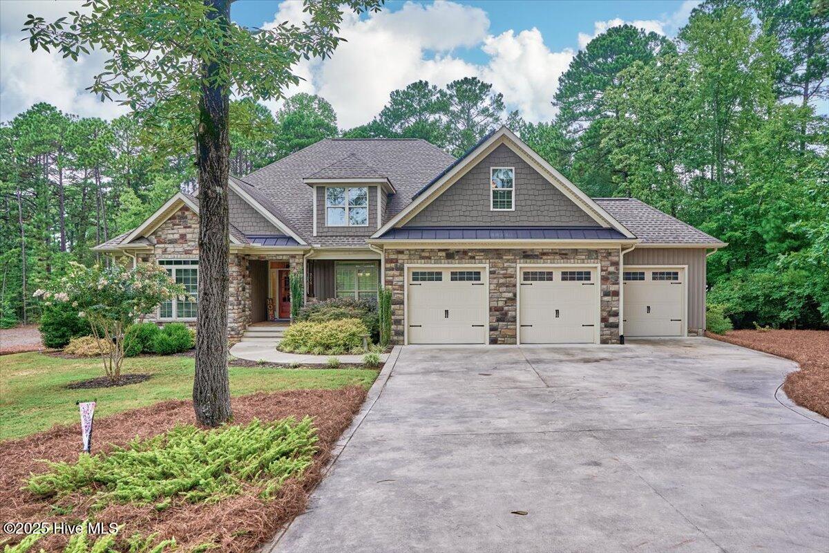 Pinehurst, North Carolina, 28374, United States, 5 Bedrooms Bedrooms, ,4 BathroomsBathrooms,Residential,For Sale,1917646