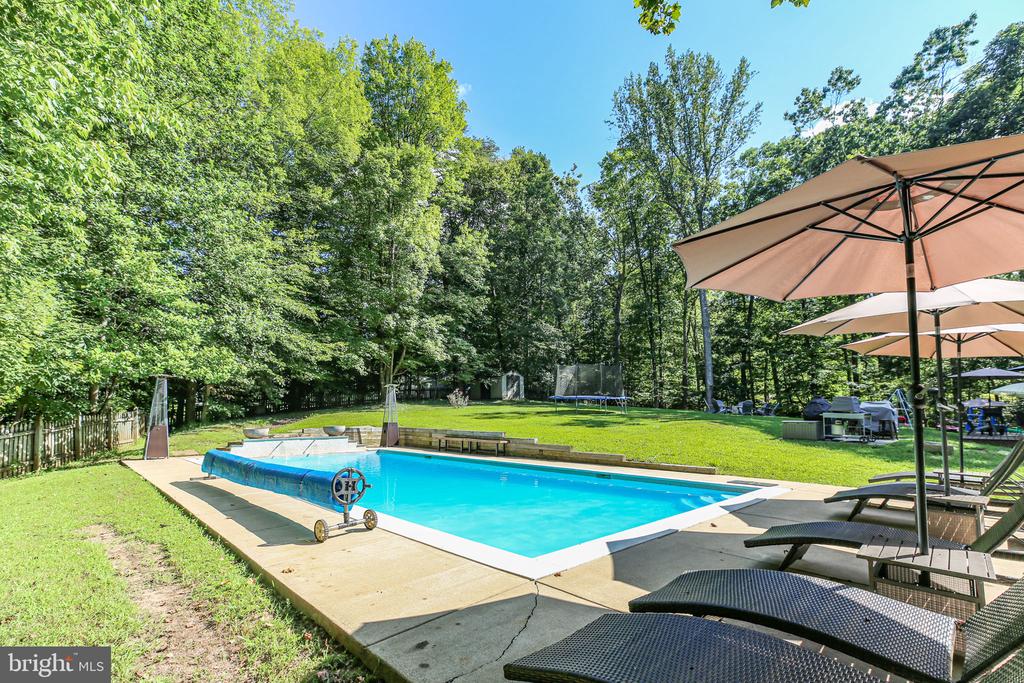 Fredericksburg, Virginia, 22407, United States, 5 Bedrooms Bedrooms, ,5 BathroomsBathrooms,Residential,For Sale,1927805