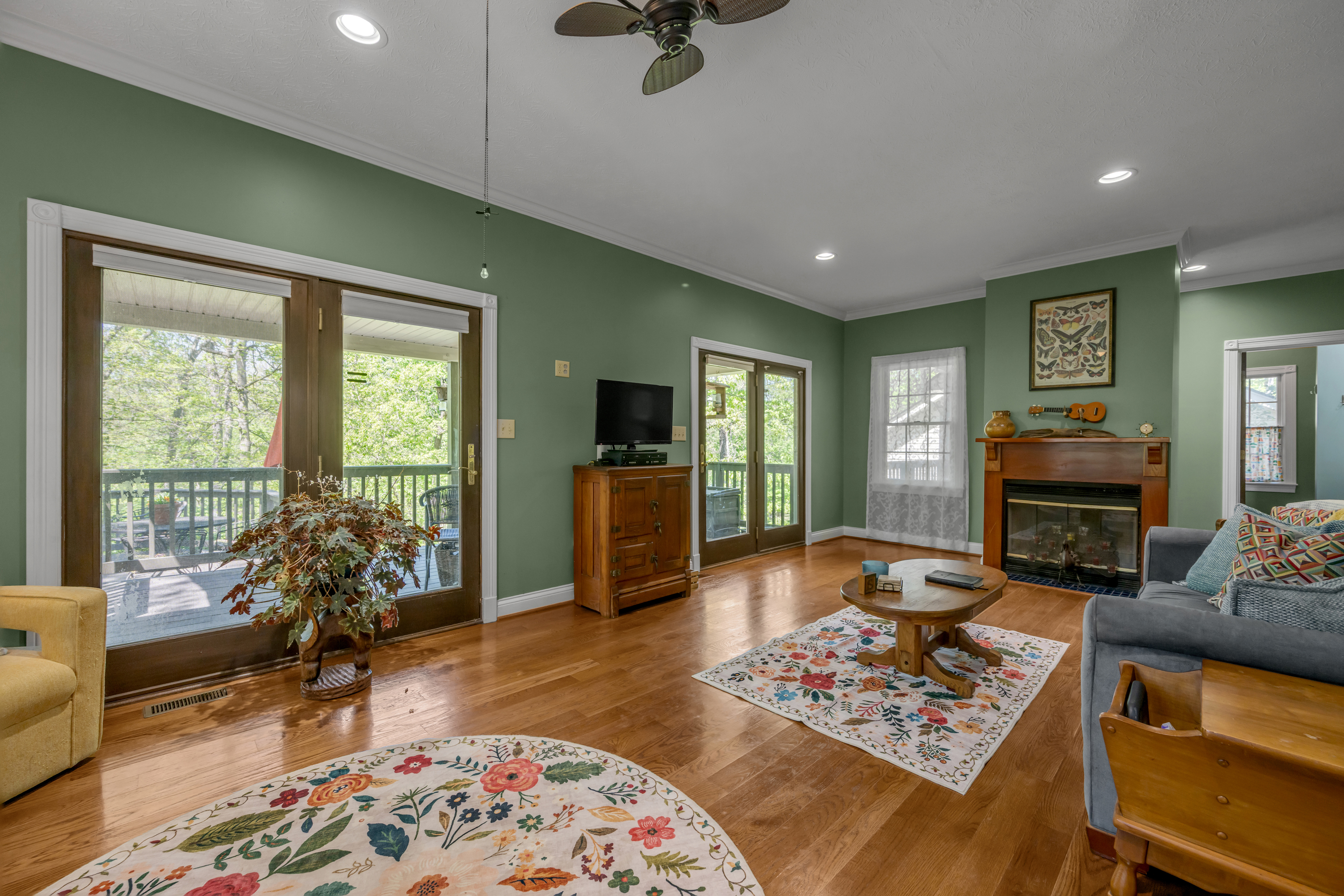  186 Hunter Drive - 物件實景