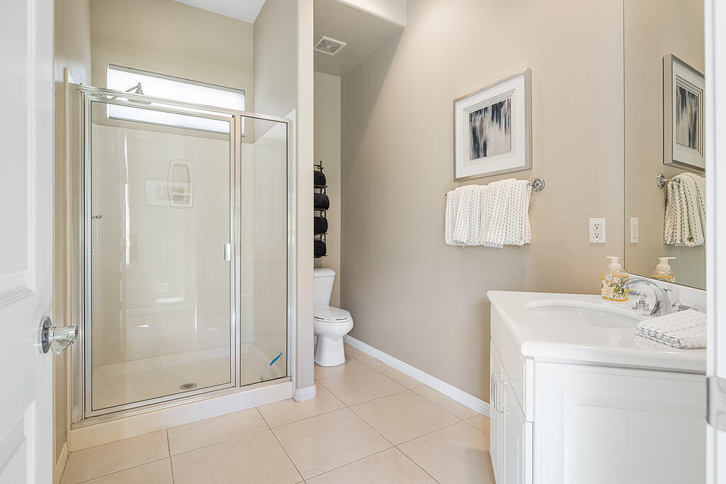 Rancho Mirage, California, 92270, United States, 3 Bedrooms Bedrooms, ,3 BathroomsBathrooms,Residential,For Sale,1729284