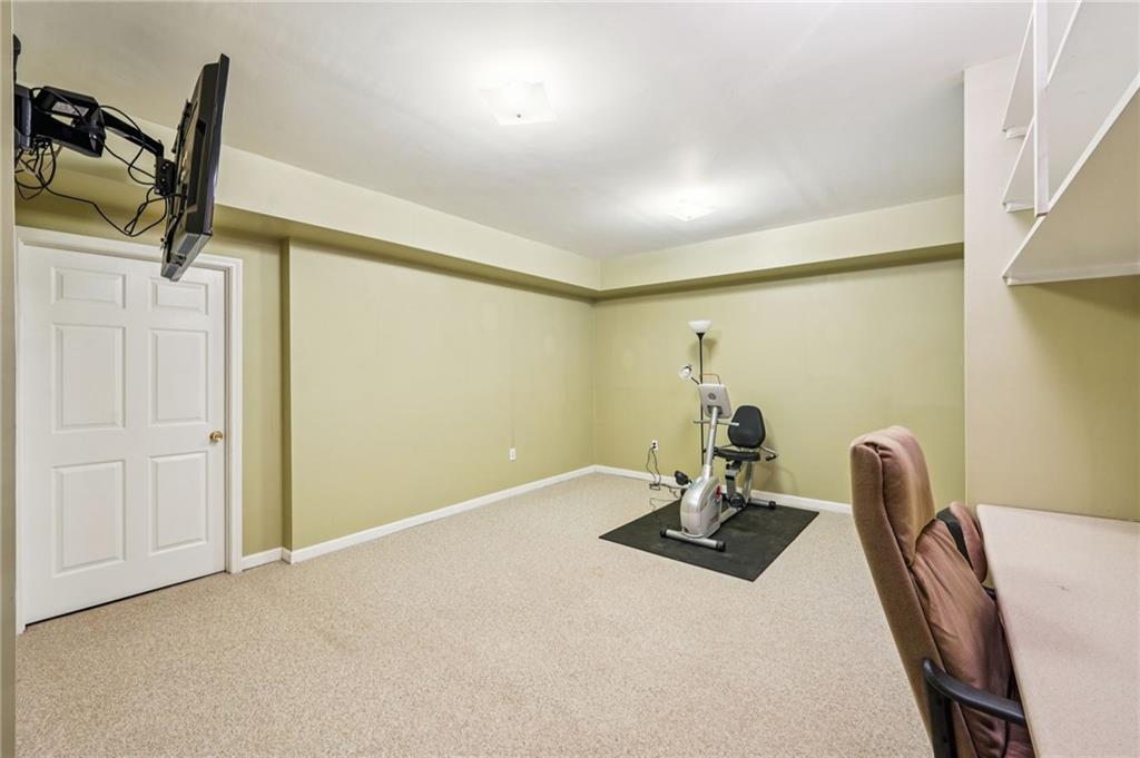 Kennesaw, Georgia, 30144, United States, 5 Bedrooms Bedrooms, ,3 BathroomsBathrooms,Residential,For Sale,1942982