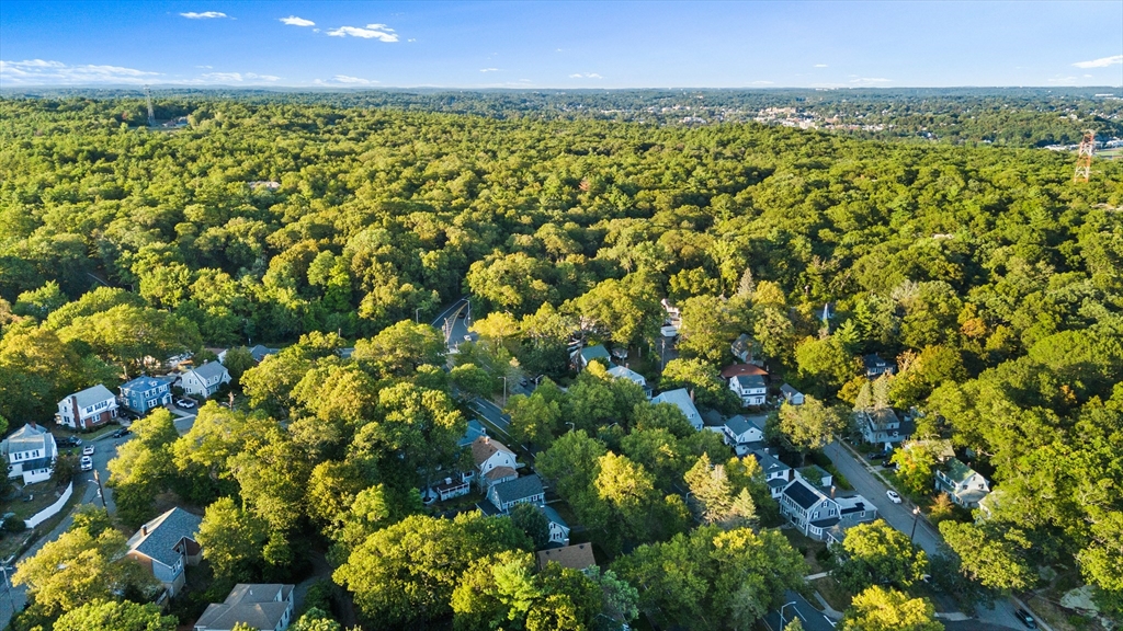 Malden, Massachusetts, 02148, United States, 3 Bedrooms Bedrooms, ,2 BathroomsBathrooms,Residential,For Sale,1942894