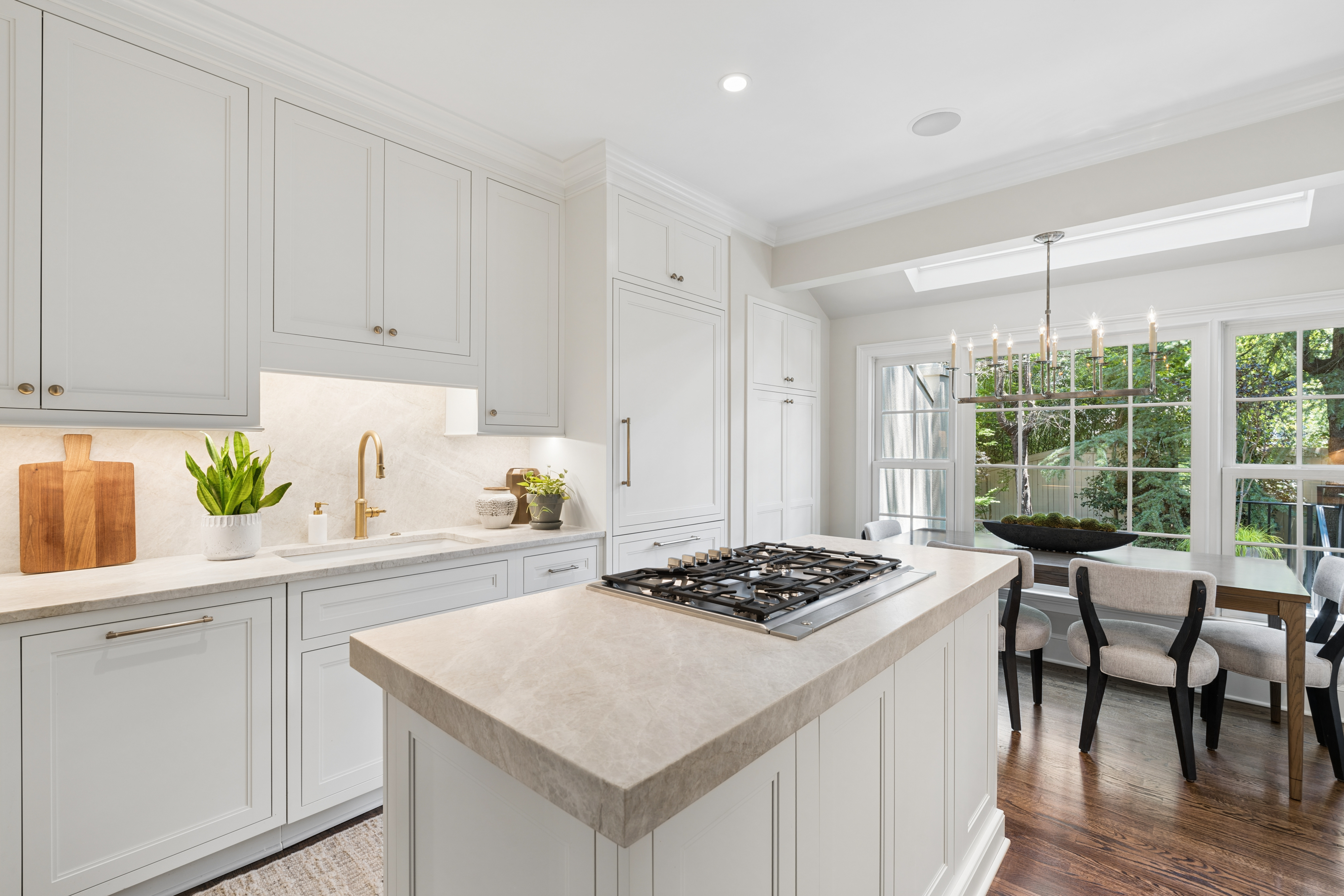  Carefully Curated End Unit Townhome in the Heart of Brookhaven - 物件實景