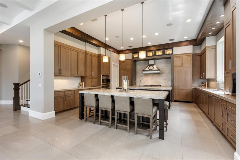 Lighthouse Point, Florida, 33064, United States, 7 Bedrooms Bedrooms, ,9 BathroomsBathrooms,Residential,For Sale,1949453