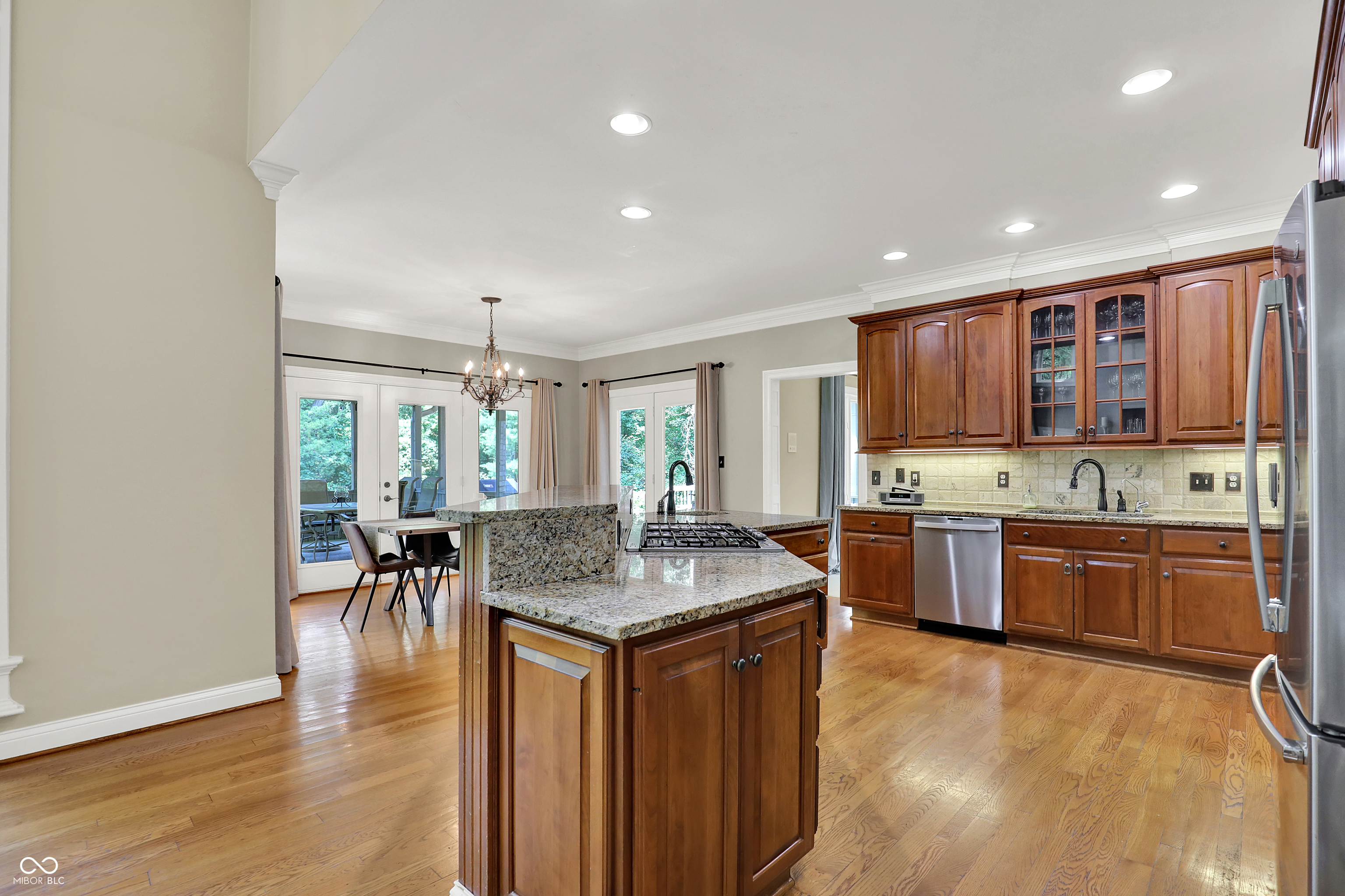 Zionsville, Indiana, 46077, United States, 5 Bedrooms Bedrooms, ,5 BathroomsBathrooms,Residential,For Sale,1978641