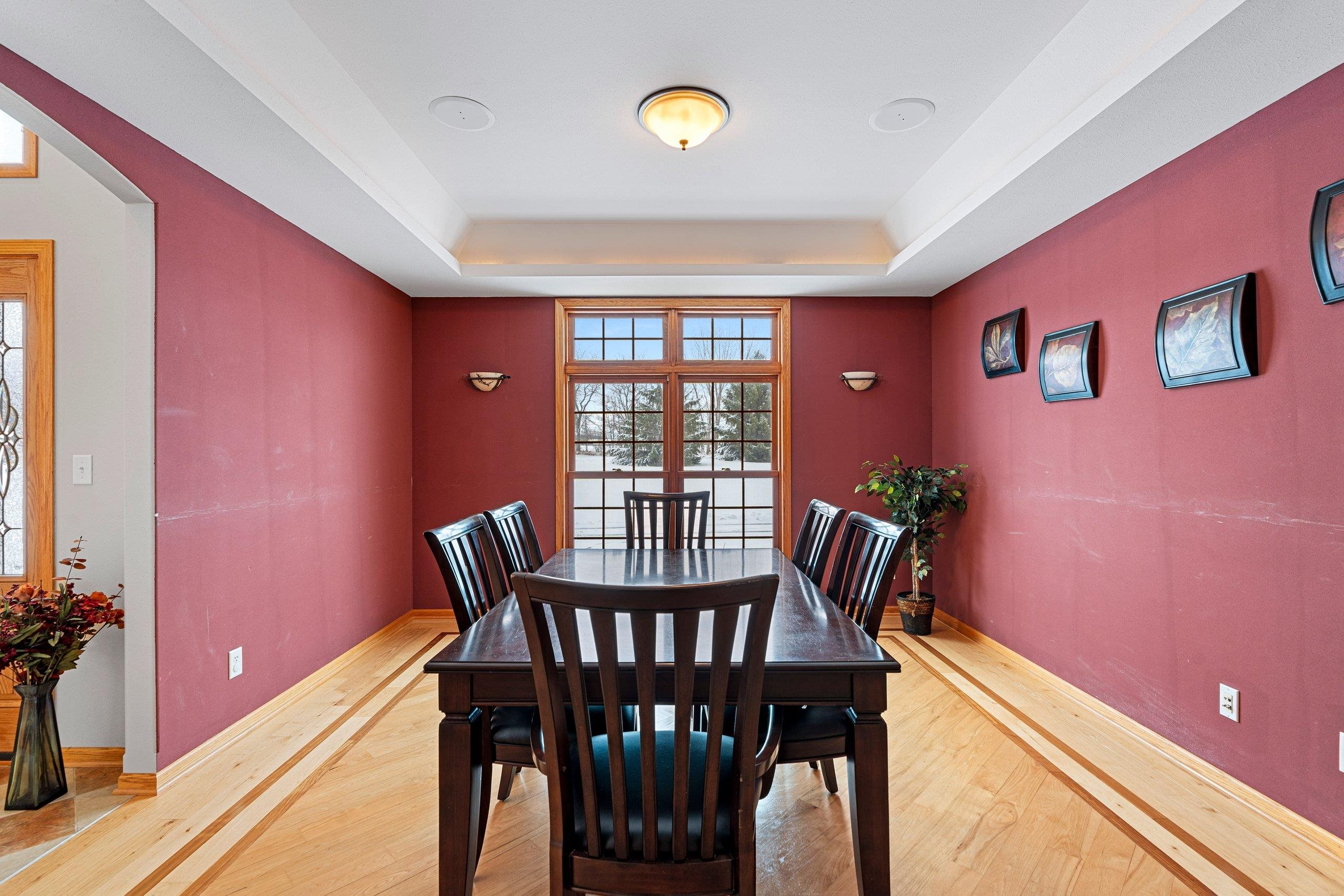CHILTON, Wisconsin, 53014, United States, 5 Bedrooms Bedrooms, ,6 BathroomsBathrooms,Residential,For Sale,1927210