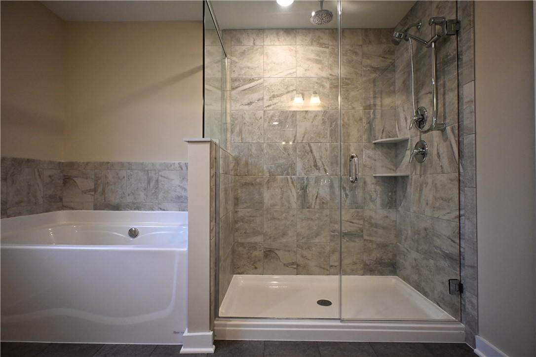 Oakdale, Pennsylvania, 15071, United States, 4 Bedrooms Bedrooms, ,4 BathroomsBathrooms,Residential,For Sale,2000076