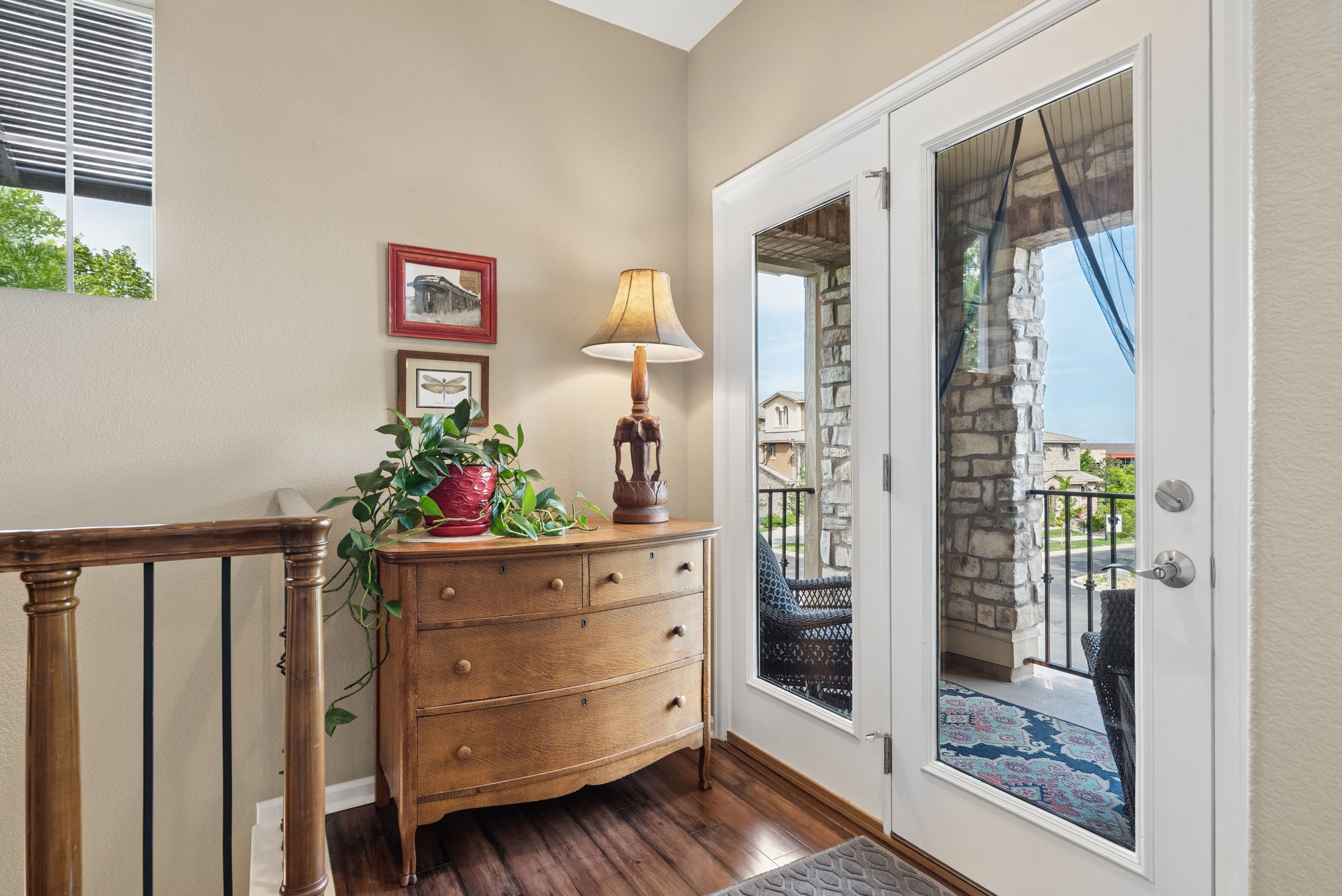  Beautifully Positioned On Premium Lot And Breathtaking Mountain Views - 物件實景