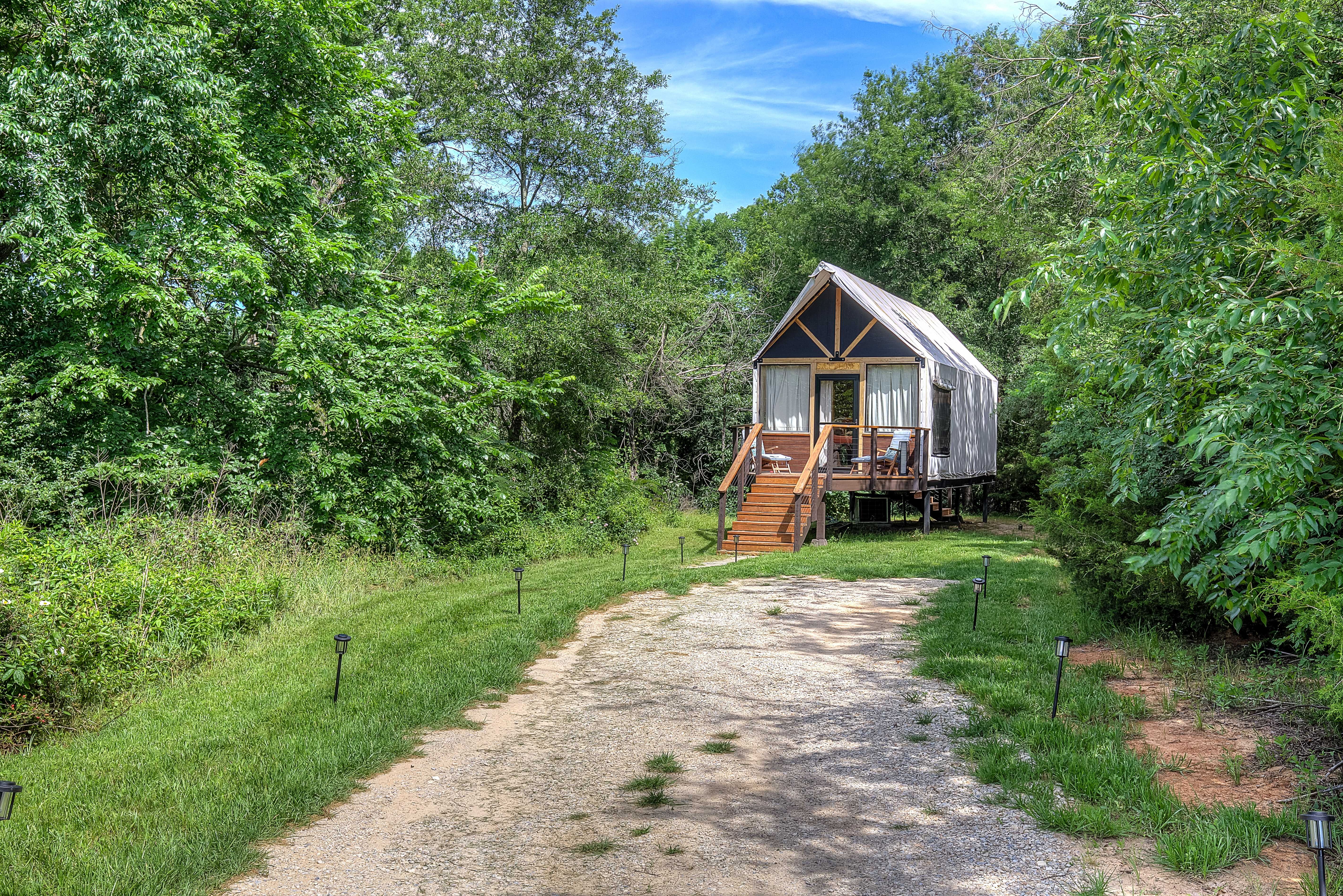 Sulphur Springs, Texas, 75482, United States, 4 Bedrooms Bedrooms, ,4 BathroomsBathrooms,Residential,For Sale,1981716