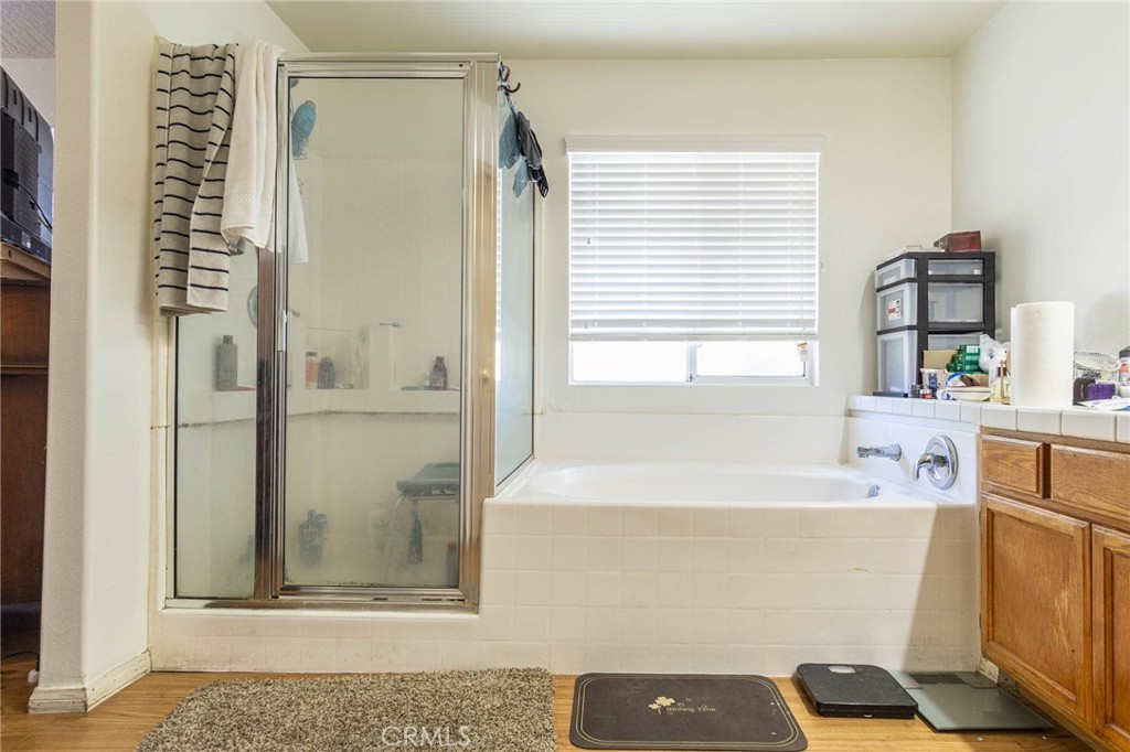 Apple Valley, California, 92308, United States, 4 Bedrooms Bedrooms, ,2 BathroomsBathrooms,Residential,For Sale,1974217