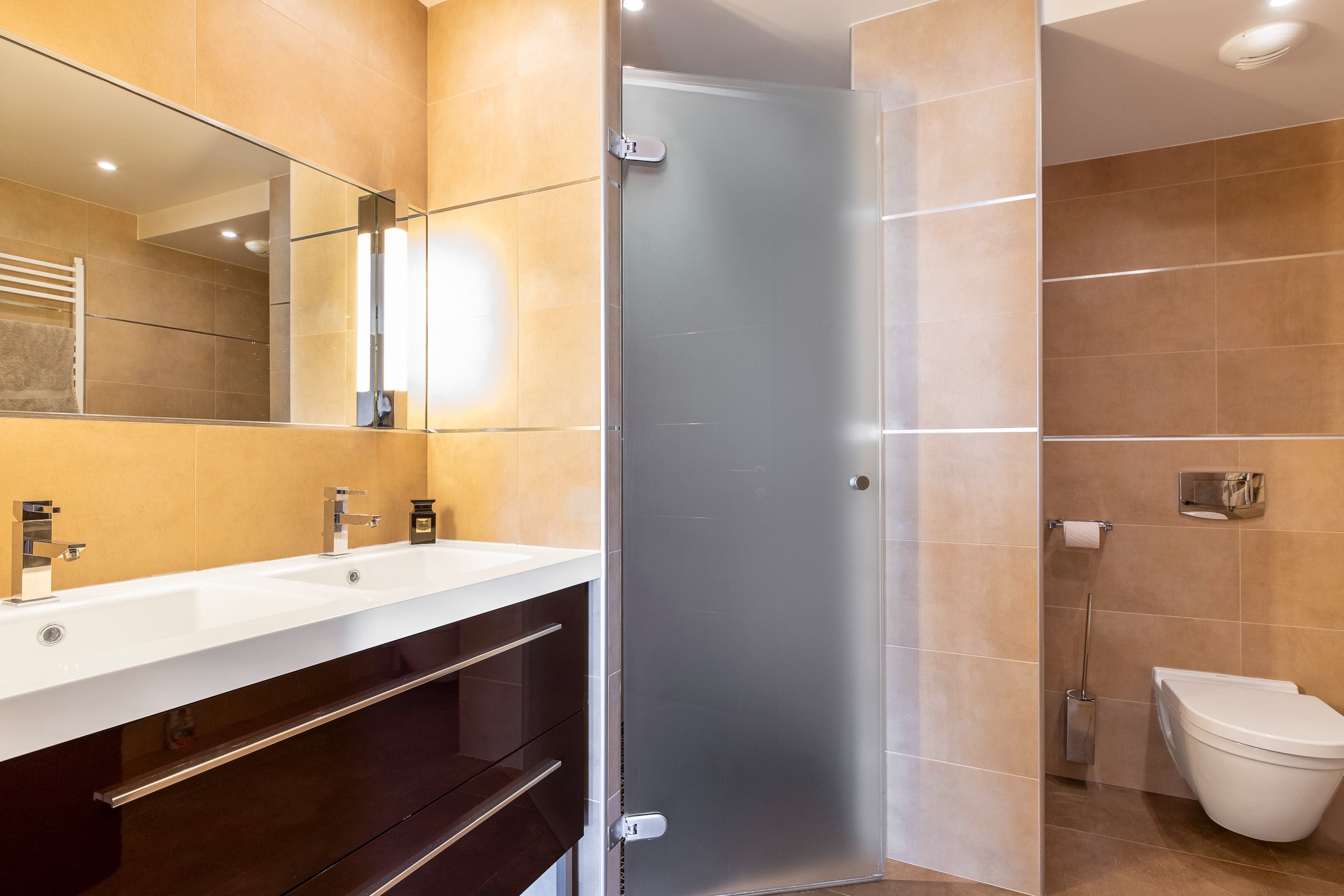 Beaulieu-sur-Mer elegant 141.45 sqm apartment with terrace and pool in a modern… - 物件實景