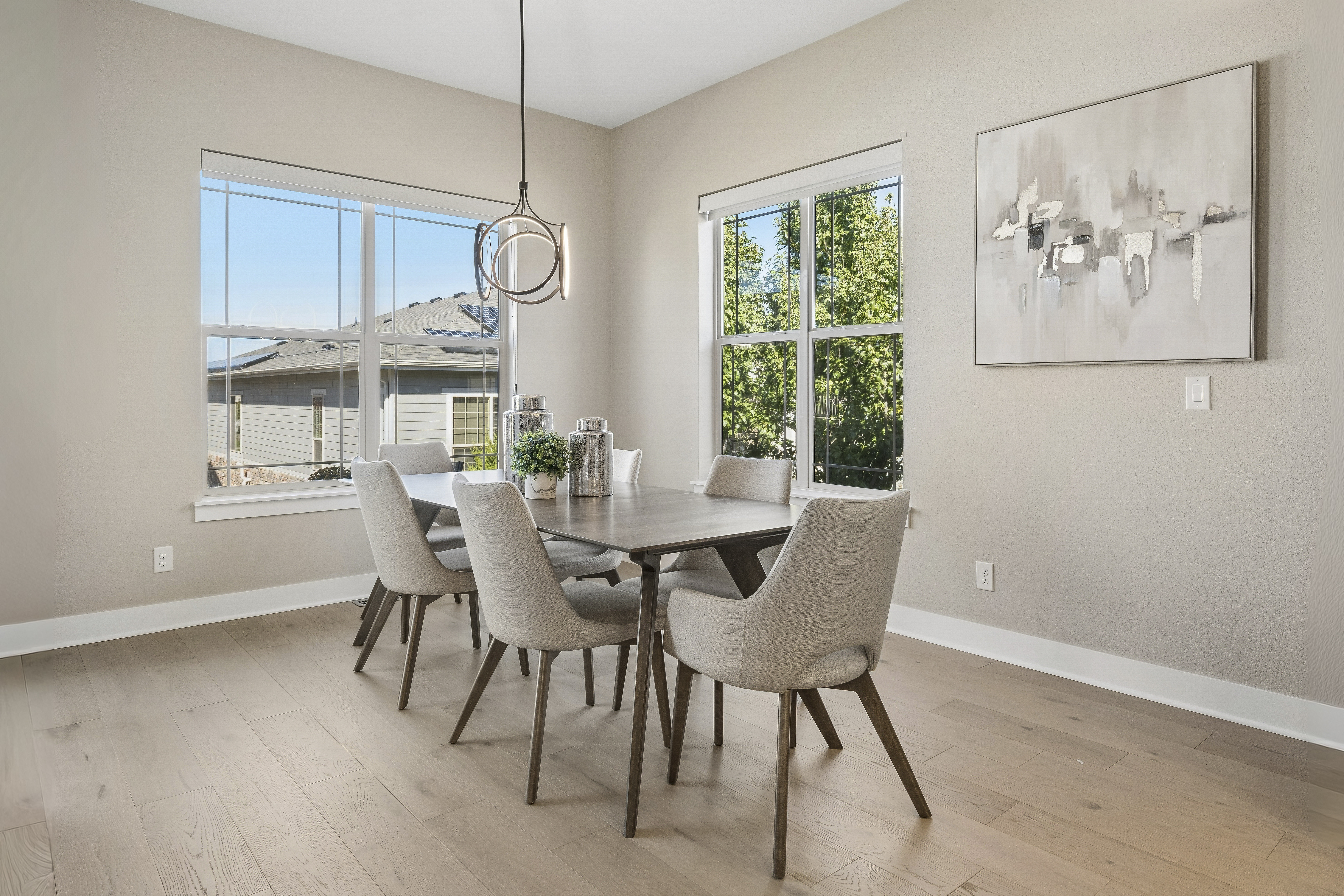  Refined, Low-Maintenance Living - 物件實景