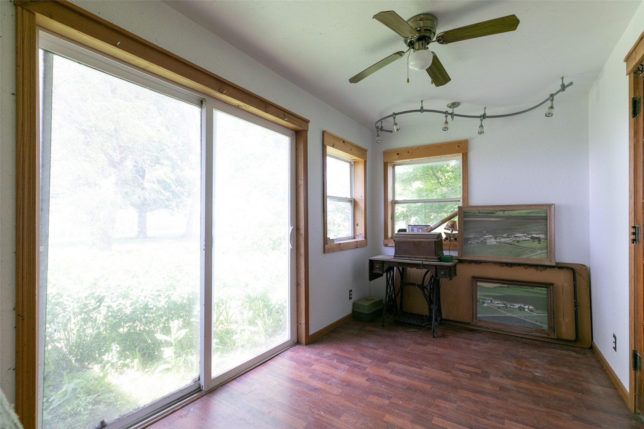 Monroe, Iowa, 50170, United States, 3 Bedrooms Bedrooms, ,3 BathroomsBathrooms,Residential,For Sale,1899560