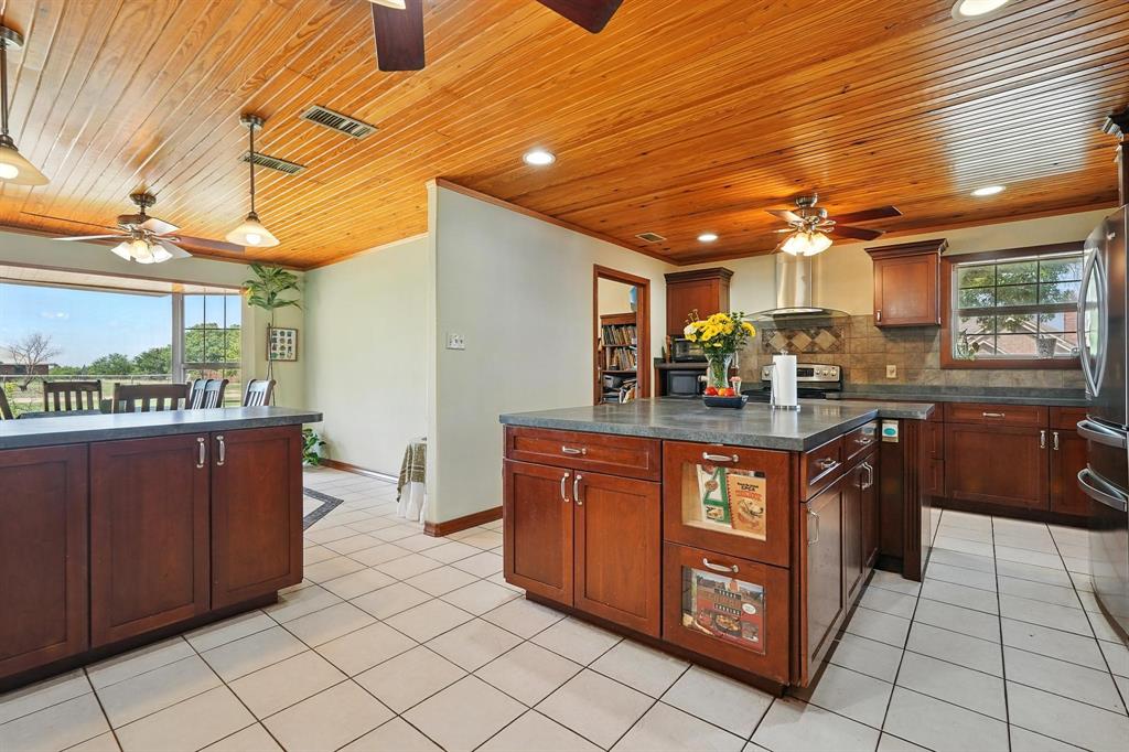 Abilene, Texas, 79606, United States, 5 Bedrooms Bedrooms, ,4 BathroomsBathrooms,Residential,For Sale,1846660