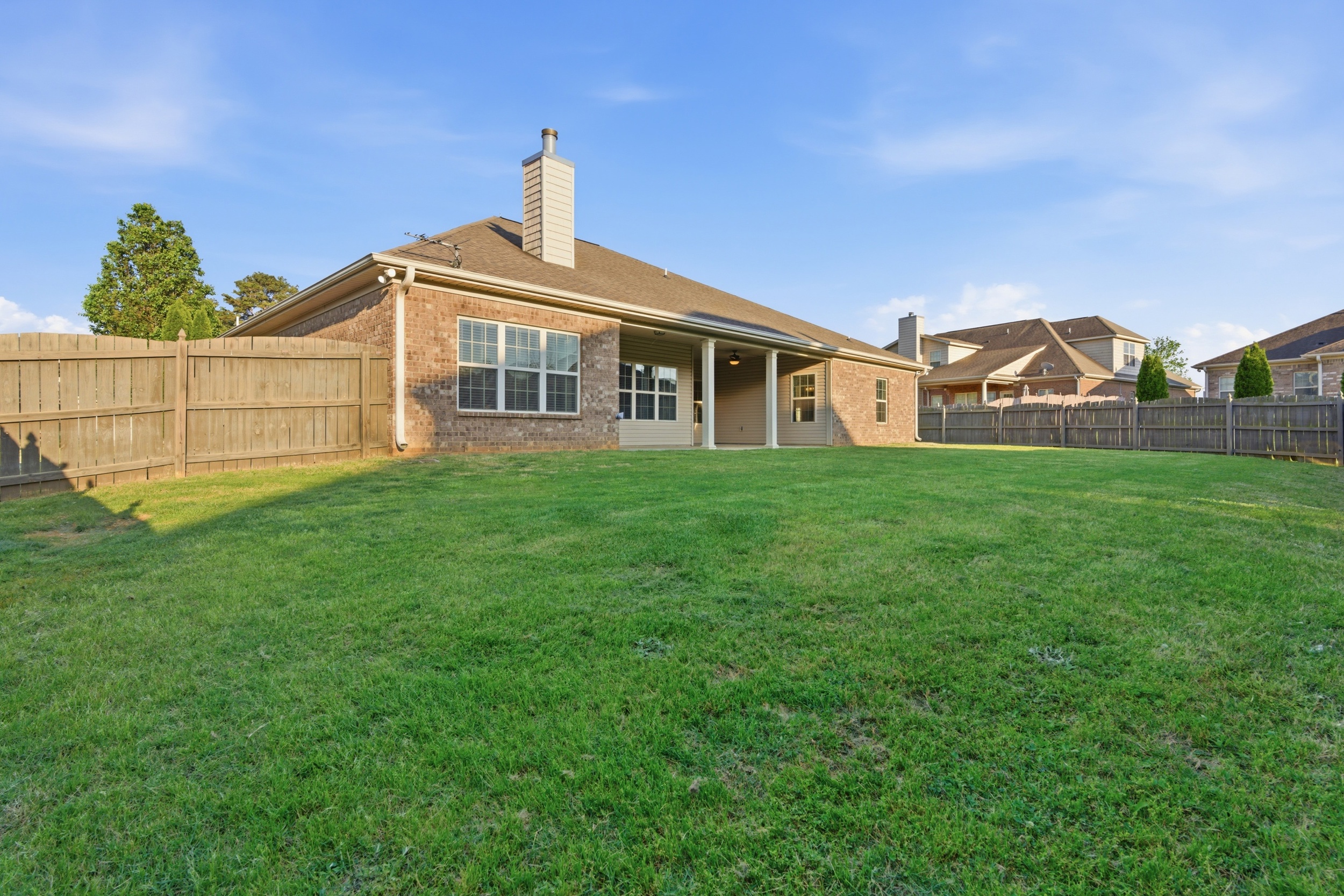  7320 Sanctuary Cove Drive SE - 物件實景