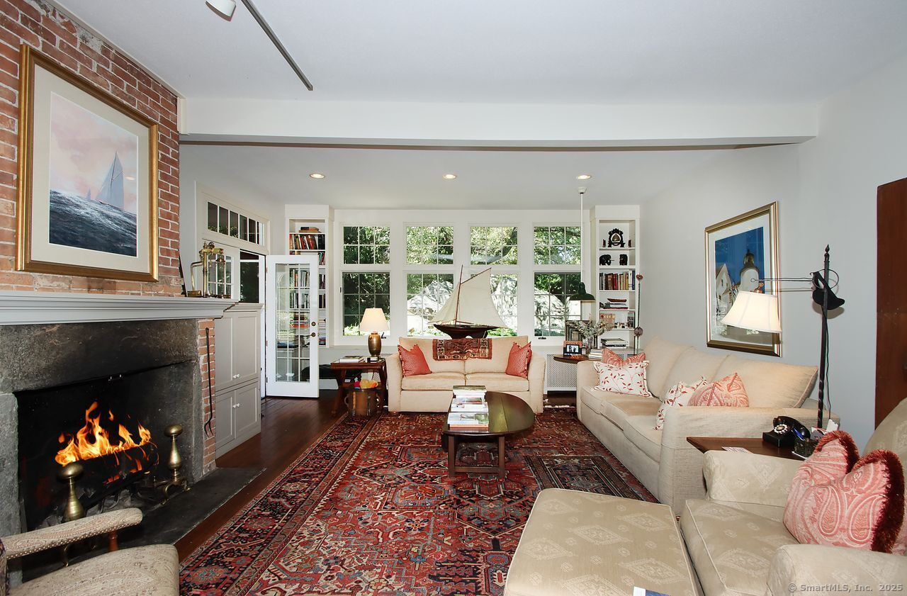 Madison, Connecticut, 06443, United States, 4 Bedrooms Bedrooms, ,3 BathroomsBathrooms,Residential,For Sale,1934211