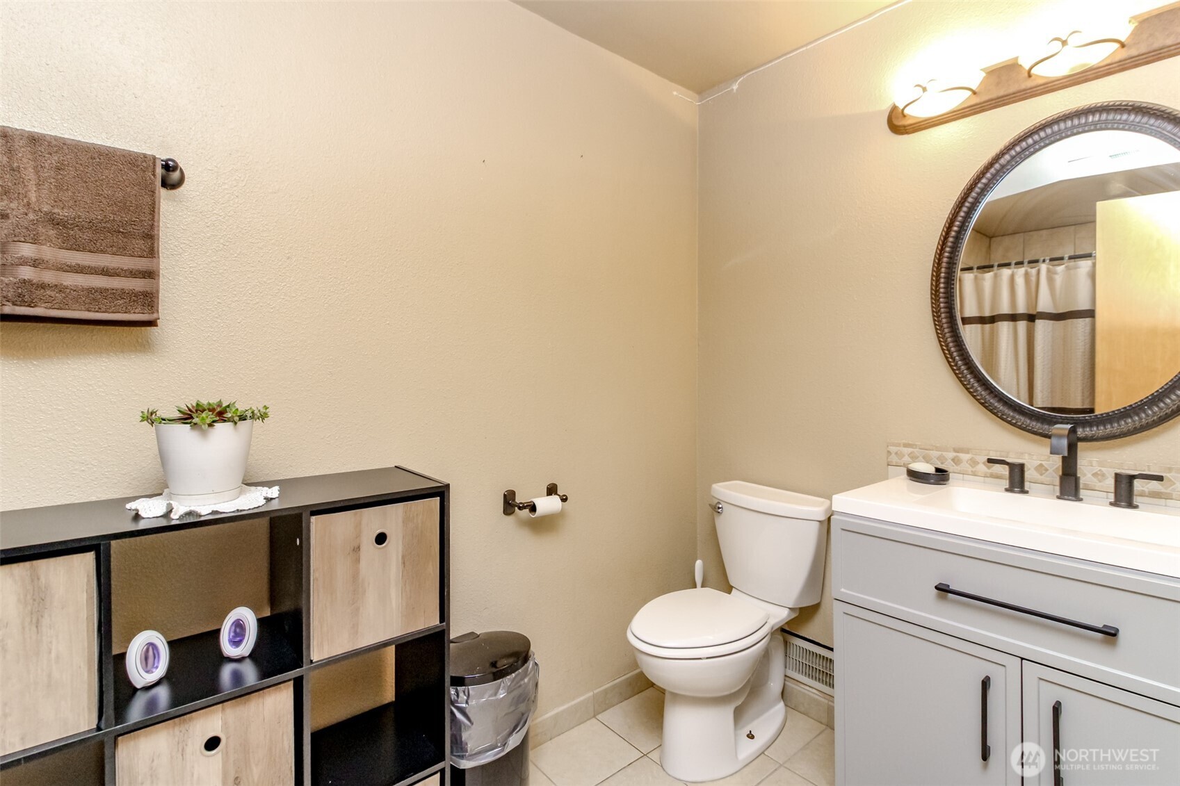 Puyallup, Washington, 98374, United States, 3 Bedrooms Bedrooms, ,2 BathroomsBathrooms,Residential,For Sale,1942897