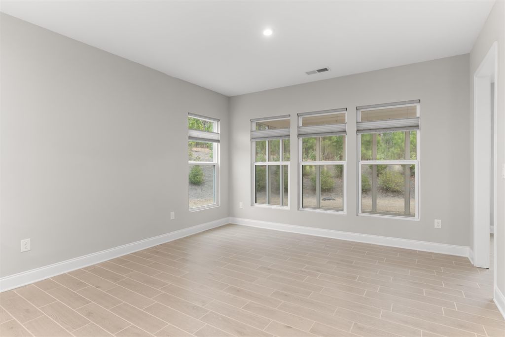Greensboro, Georgia, 30642, United States, 3 Bedrooms Bedrooms, ,4 BathroomsBathrooms,Residential,For Sale,1705219