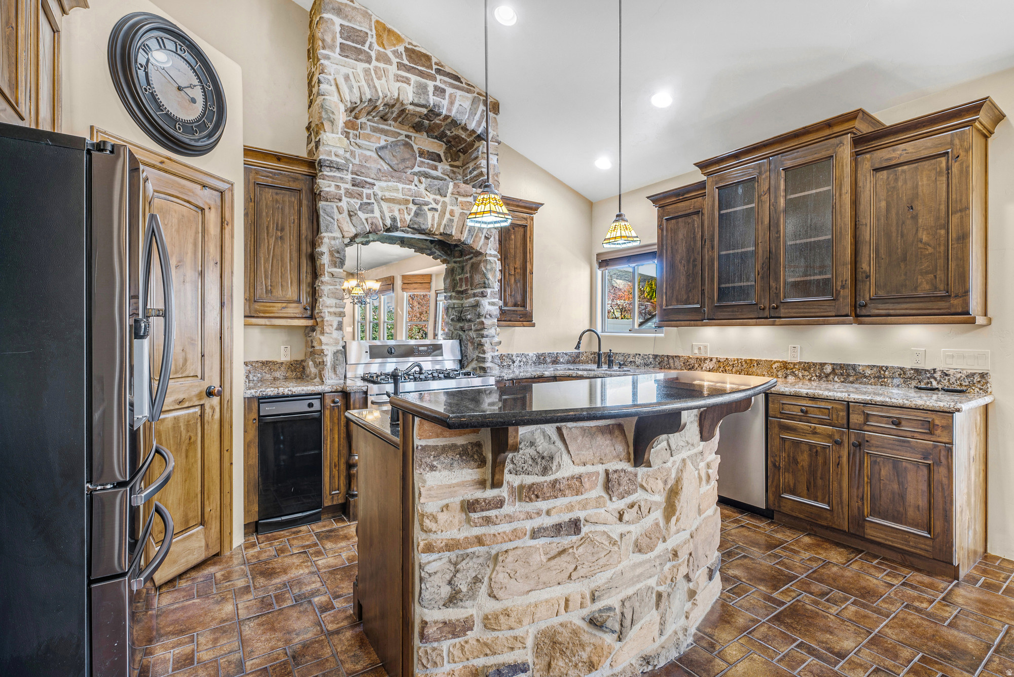 Herriman, Utah, 84096, United States, 3 Bedrooms Bedrooms, ,5 BathroomsBathrooms,Residential,For Sale,1991889