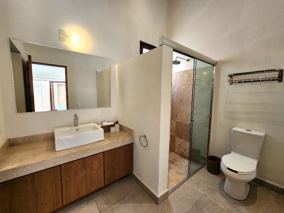 Valle de Bravo, Estado de México, 51200, Mexico, 4 Bedrooms Bedrooms, ,5 BathroomsBathrooms,Residential,For Sale,1917962