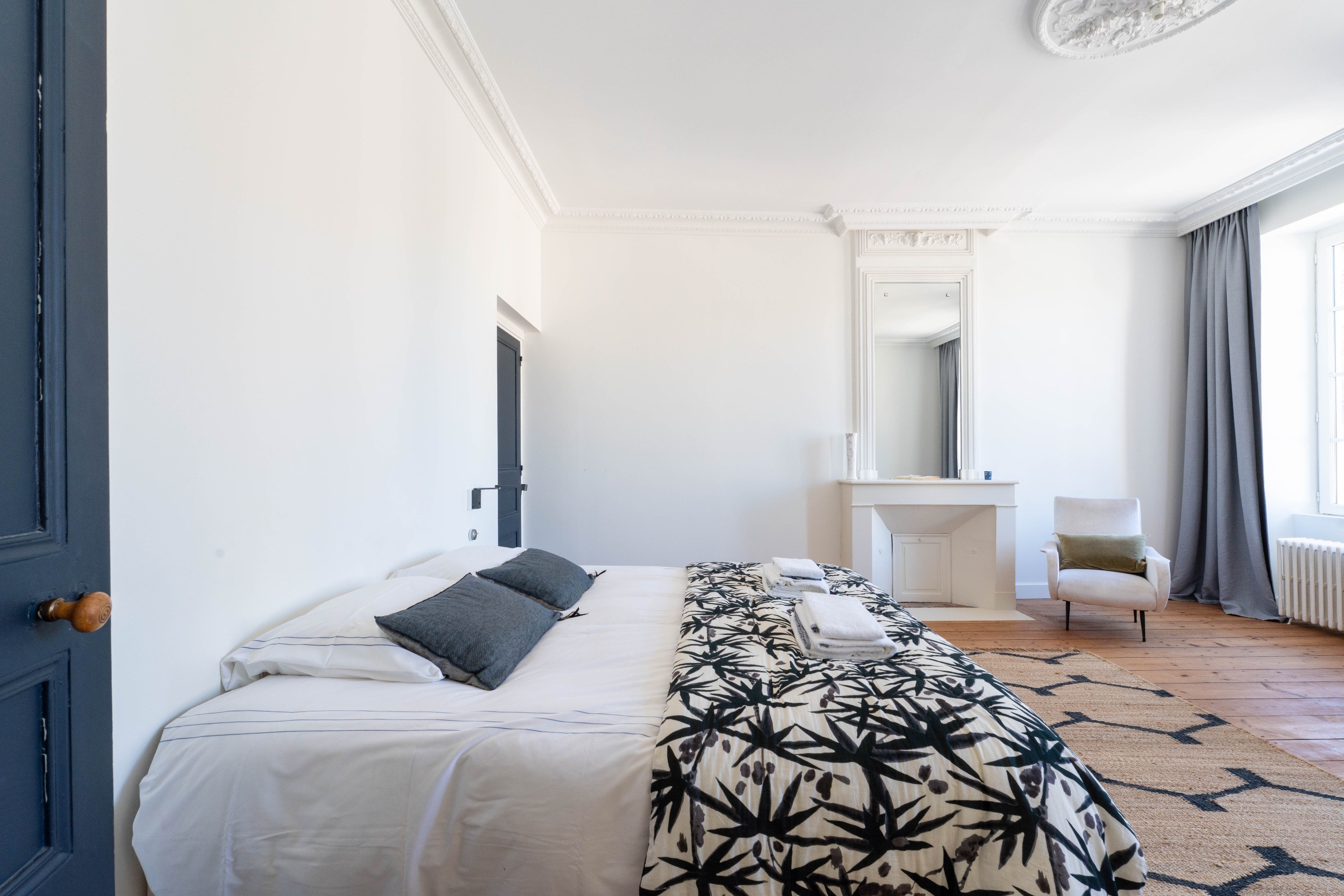  Exceptional Renovated Shipowner’s House with Pool and Garage in the Heart of Sa… - 物件實景