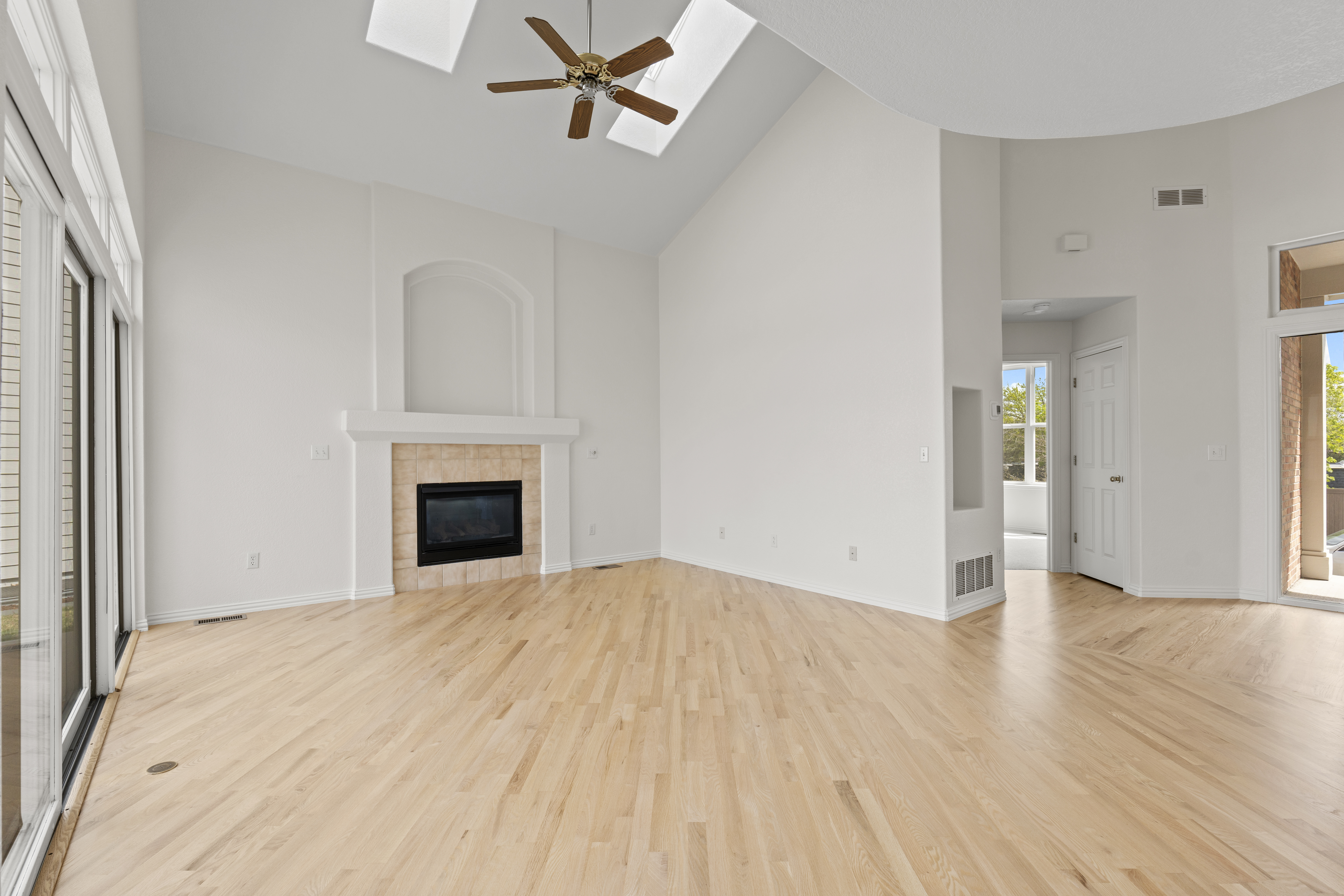  1011 South Valentia Street, Denver, CO 80247 - 物件實景