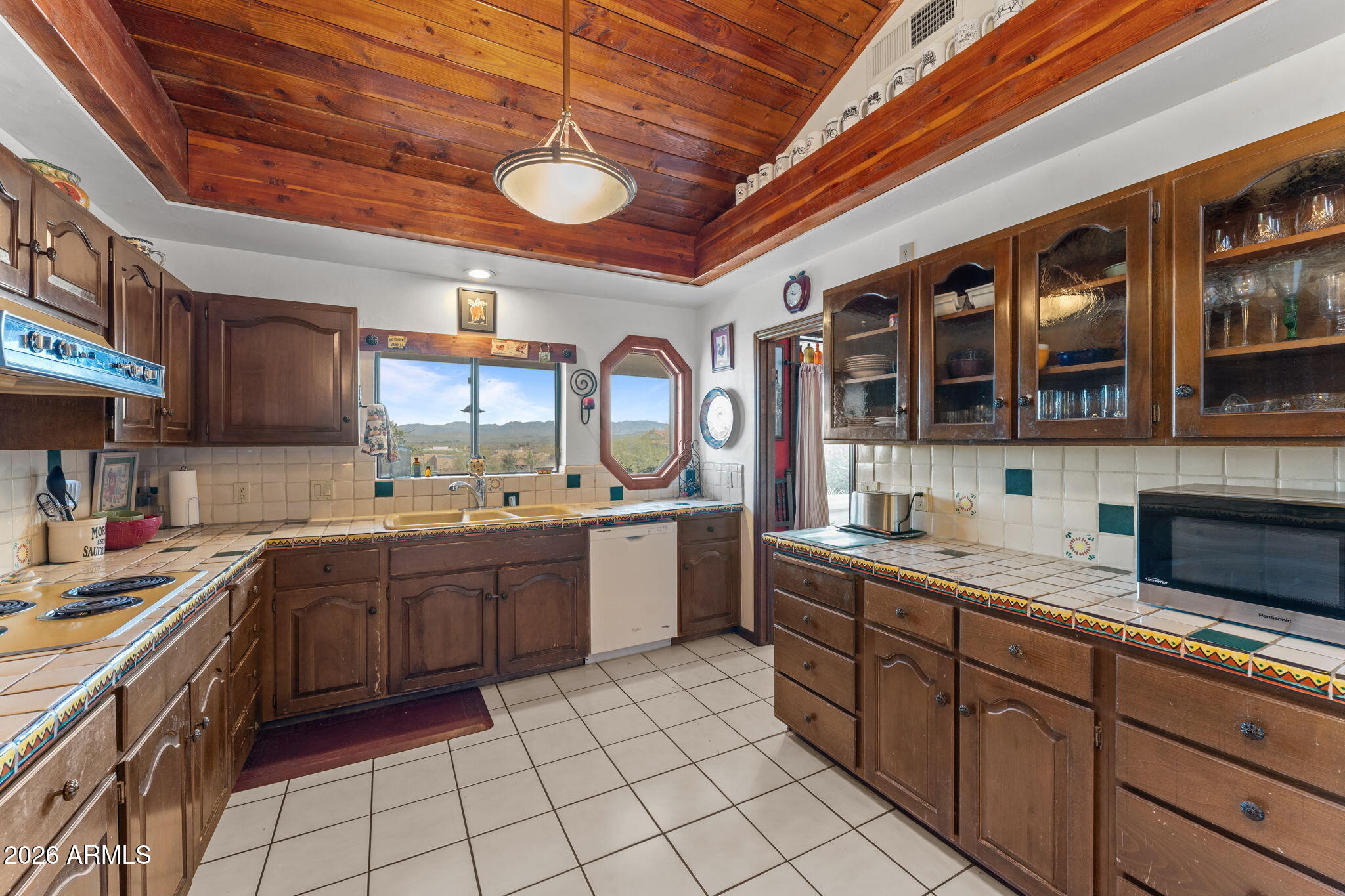 Wickenburg, Arizona, 85390, United States, 4 Bedrooms Bedrooms, ,3 BathroomsBathrooms,Residential,For Sale,2024122