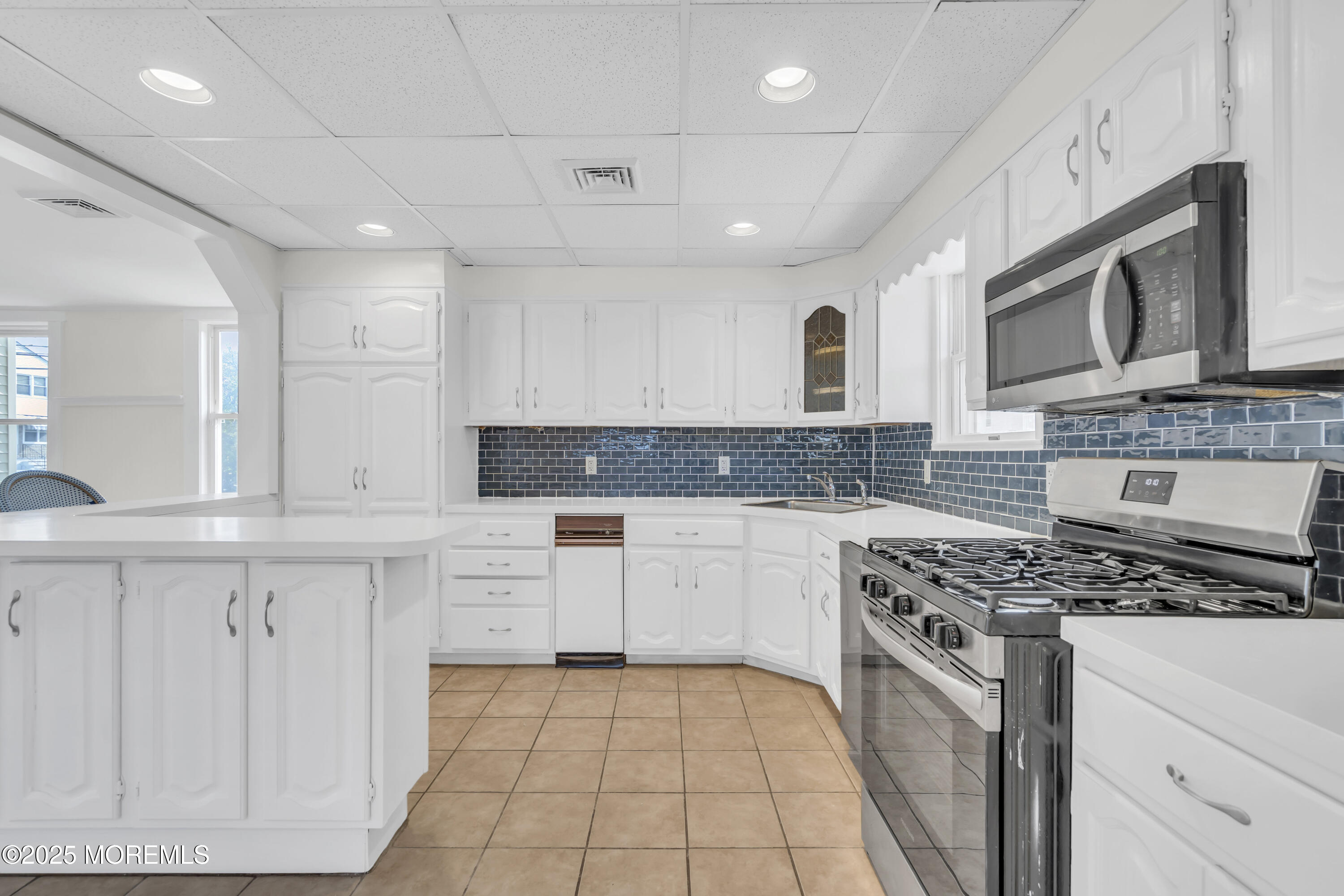Middletown, New Jersey, 07748, United States, 4 Bedrooms Bedrooms, ,2 BathroomsBathrooms,Residential,For Sale,1959204
