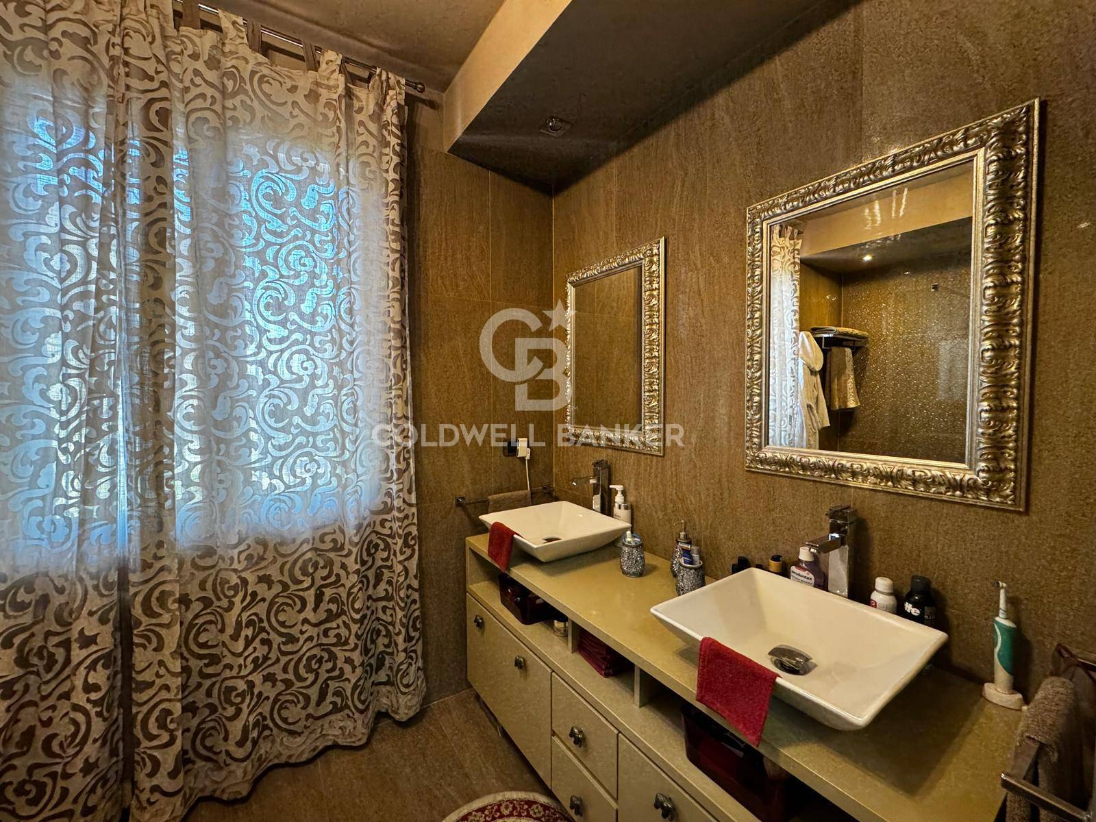 Bubbiano, Milano, 20088, IT, 4 Bedrooms Bedrooms, ,4 BathroomsBathrooms,Residential,For Sale,1927409