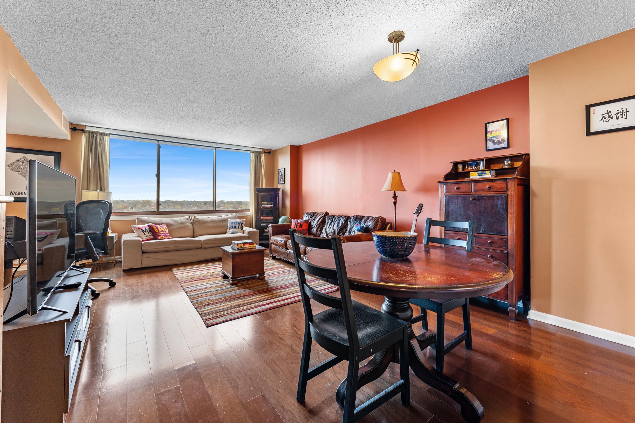  10101 Grosvenor Place, Rockville, MD, 20852 - 物件實景