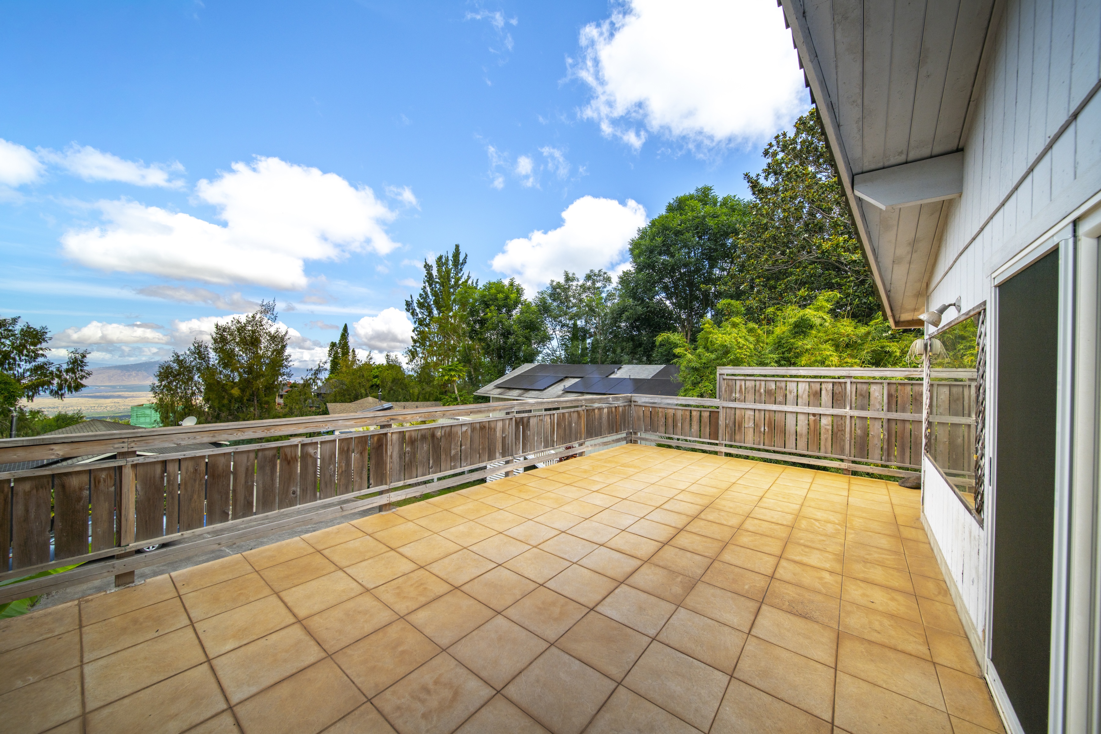  Small Kula home with tons of potential - 物件實景