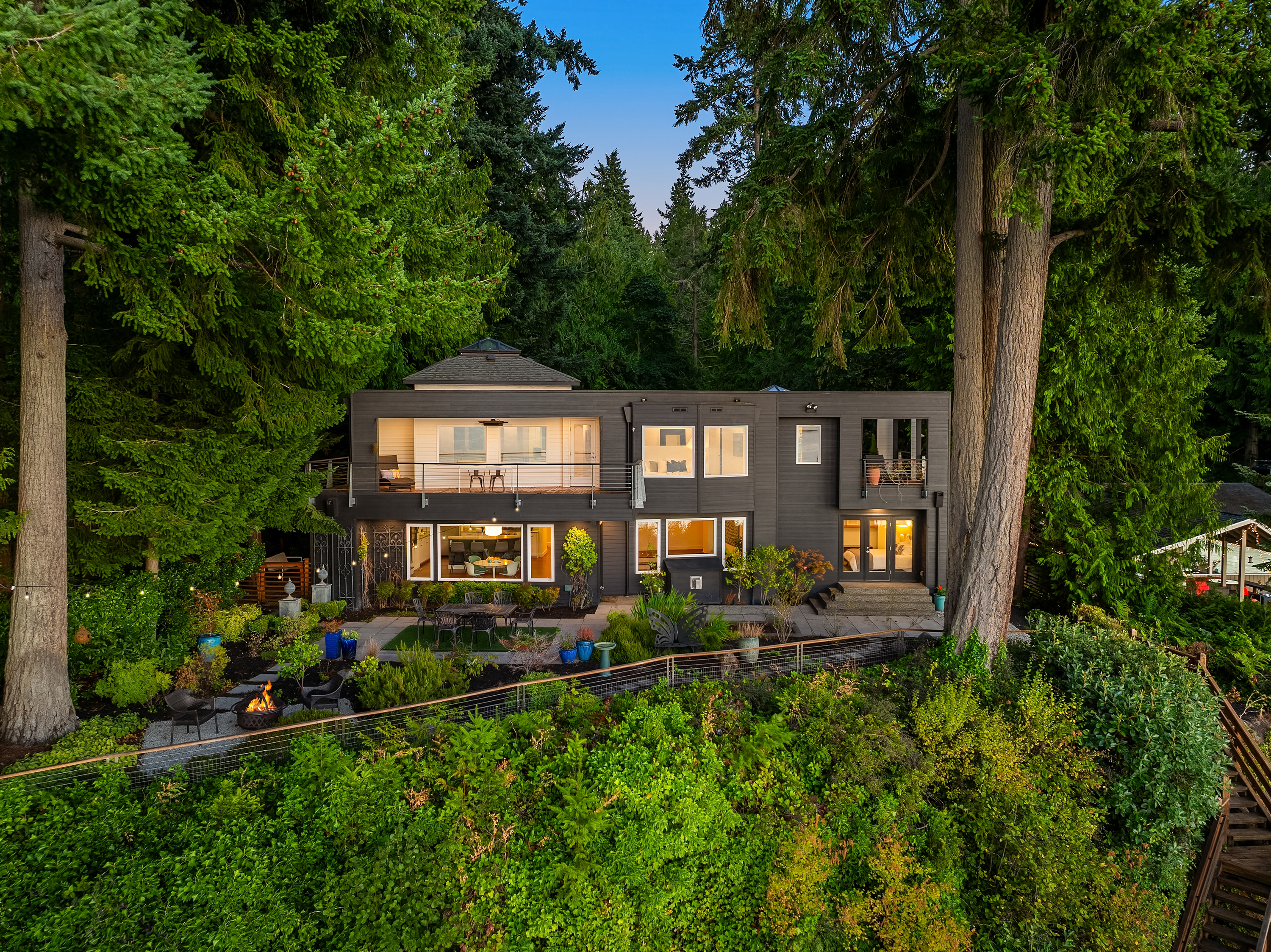  12145 Arrow Point Lp NE, Bainbridge Island, WA 98110 - 物件實景