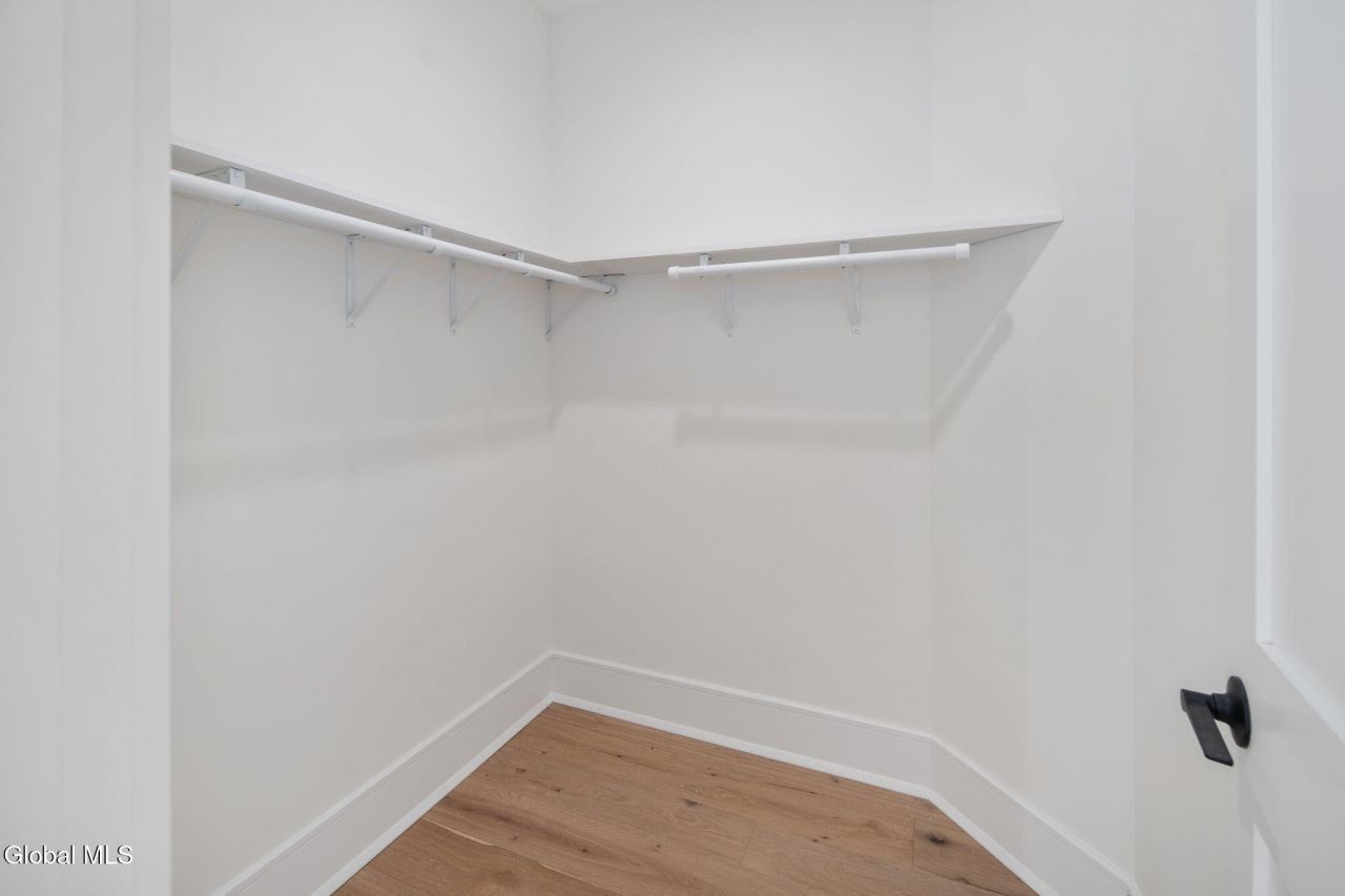 Lake George, New York, 12845, United States, 3 Bedrooms Bedrooms, ,3 BathroomsBathrooms,Residential,For Sale,1960520