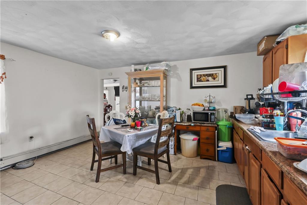 Providence, Rhode Island, 02907, United States, 10 Bedrooms Bedrooms, ,6 BathroomsBathrooms,Residential,For Sale,1844699