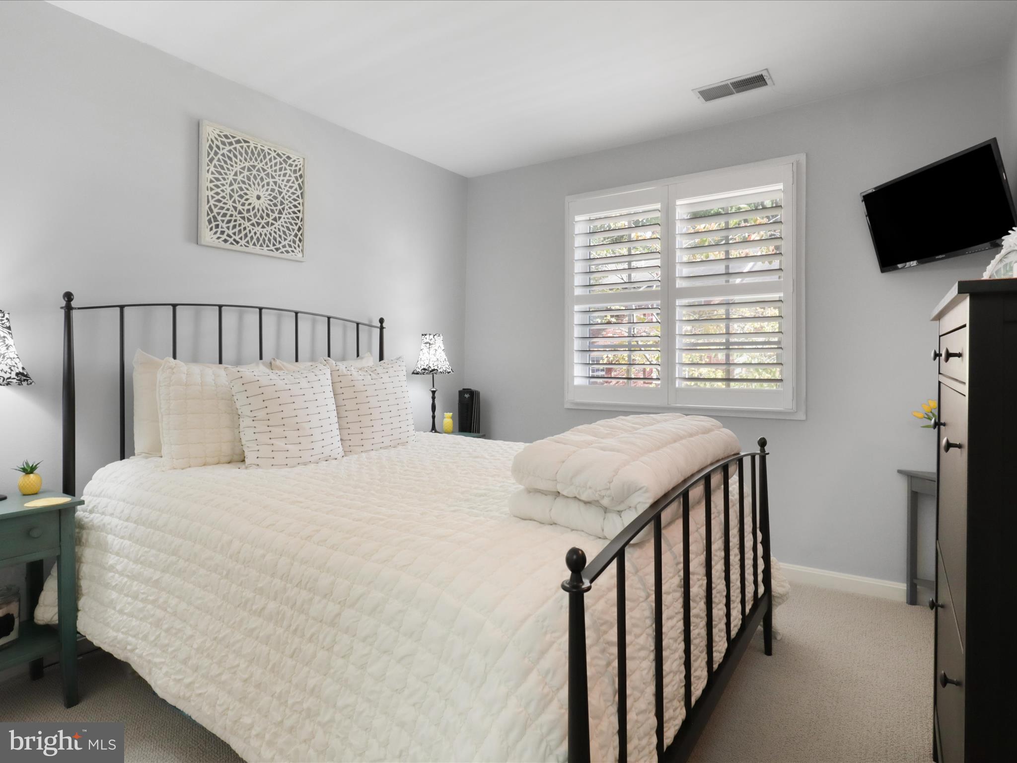 Alexandria, Virginia, 22304, United States, 3 Bedrooms Bedrooms, ,3 BathroomsBathrooms,Residential,For Sale,1982679