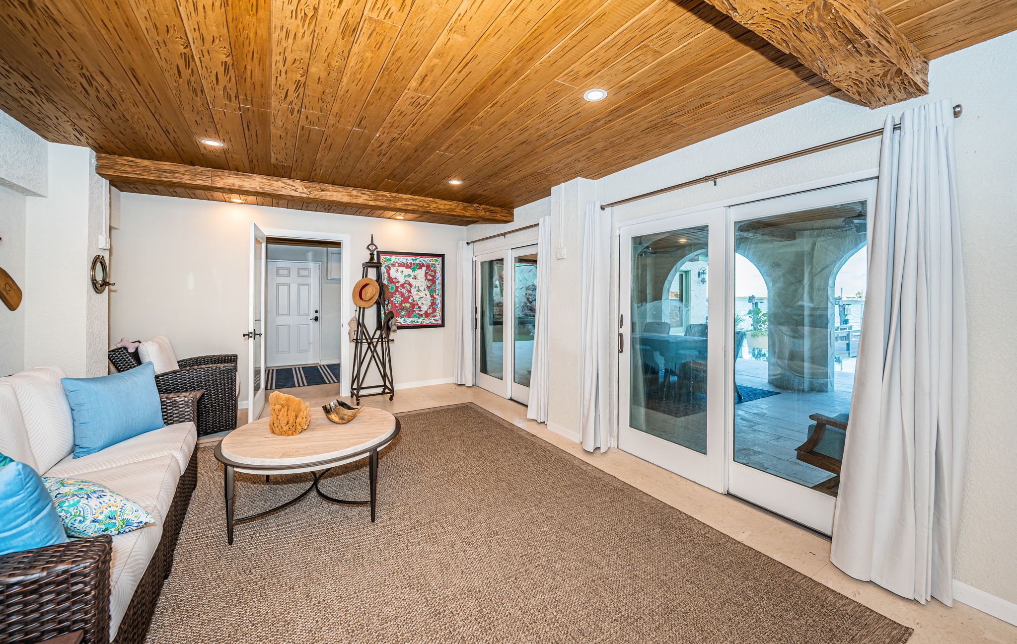 ST Pete Beach, Florida, 33706, United States, 5 Bedrooms Bedrooms, ,6 BathroomsBathrooms,Residential,For Sale,2006240