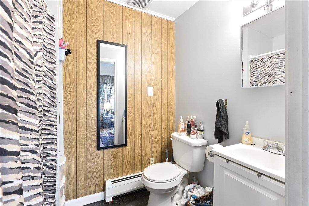 Monson, Massachusetts, 01057, United States, 7 Bedrooms Bedrooms, ,5 BathroomsBathrooms,Residential,For Sale,1795174