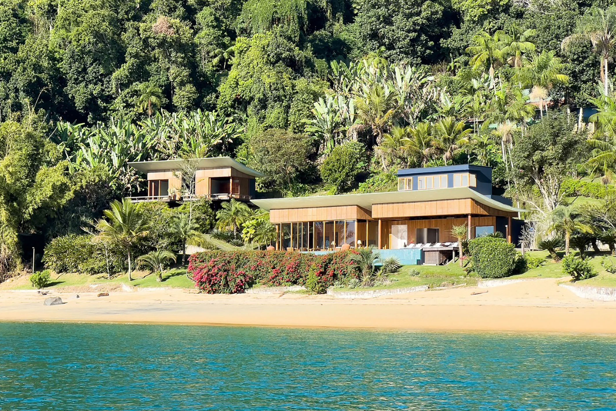  Waterfront estate with private suites and exceptional leisure infrastructure - 物件實景