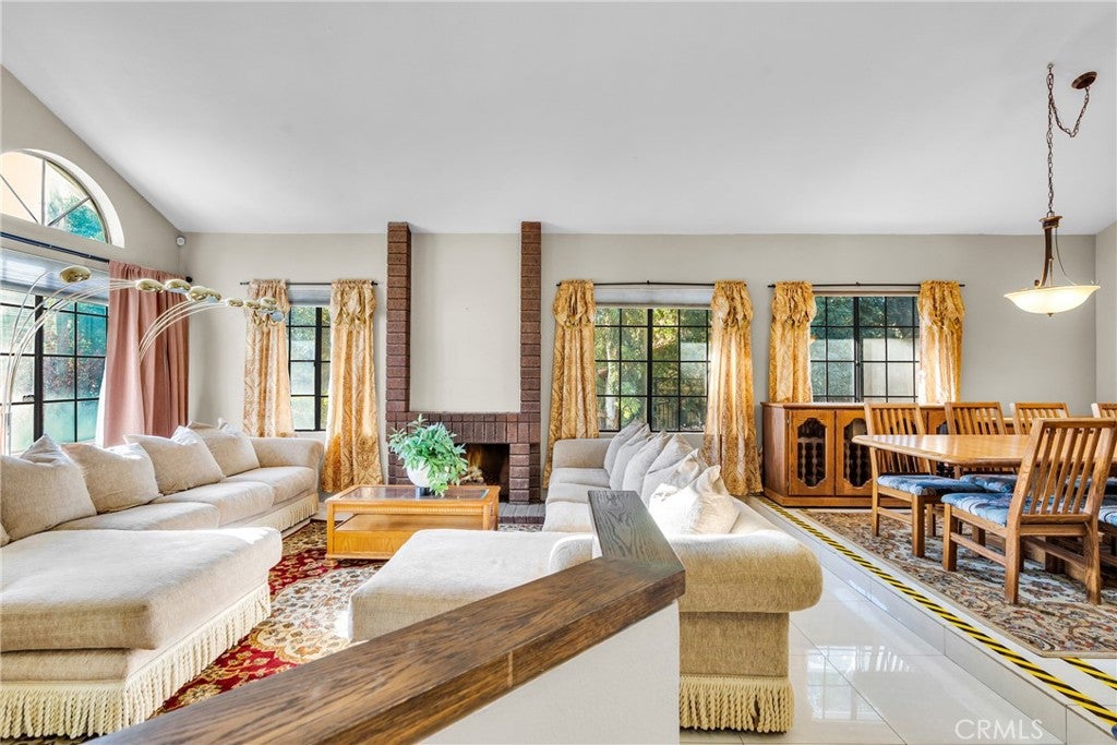 Pomona, California, 91768, United States, 4 Bedrooms Bedrooms, ,3 BathroomsBathrooms,Residential,For Sale,1983980