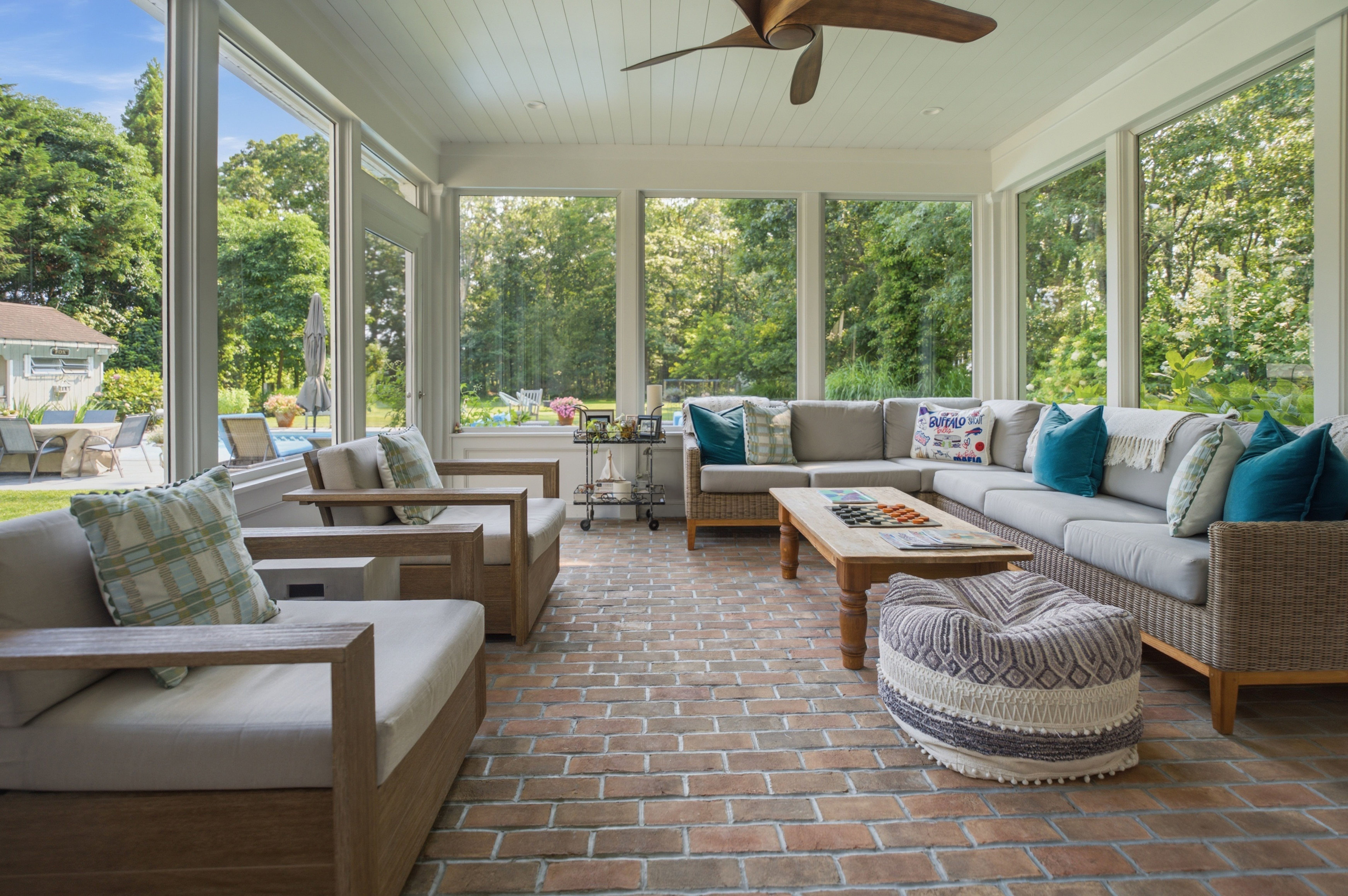  147B Old Country Road, Remsenburg, NY 11960 - 物件實景