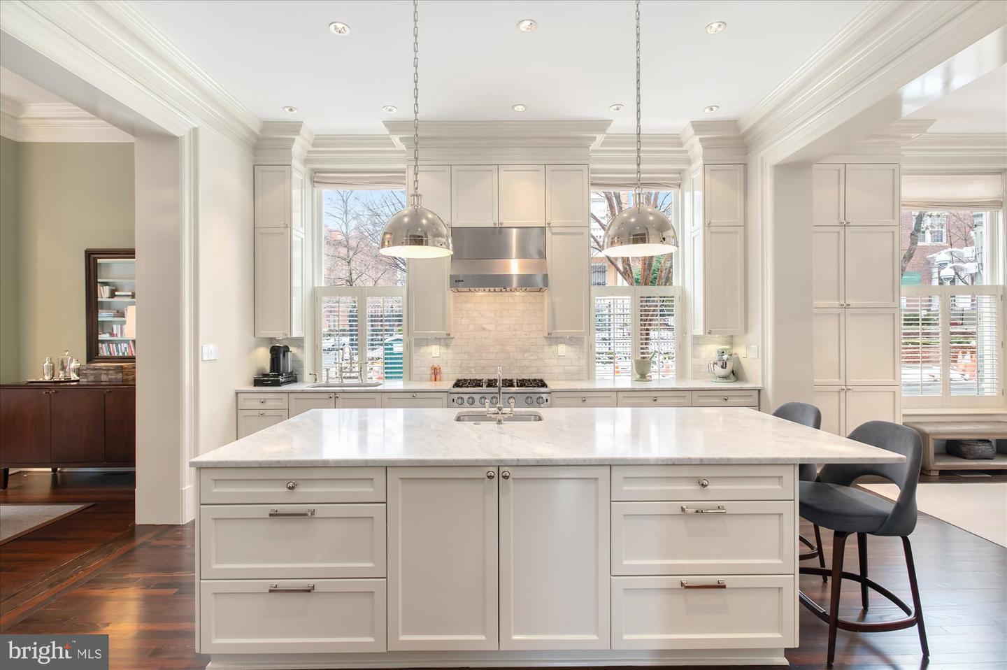 Washington, District of Columbia, 20008, United States, 6 Bedrooms Bedrooms, ,8 BathroomsBathrooms,Residential,For Sale,1807338