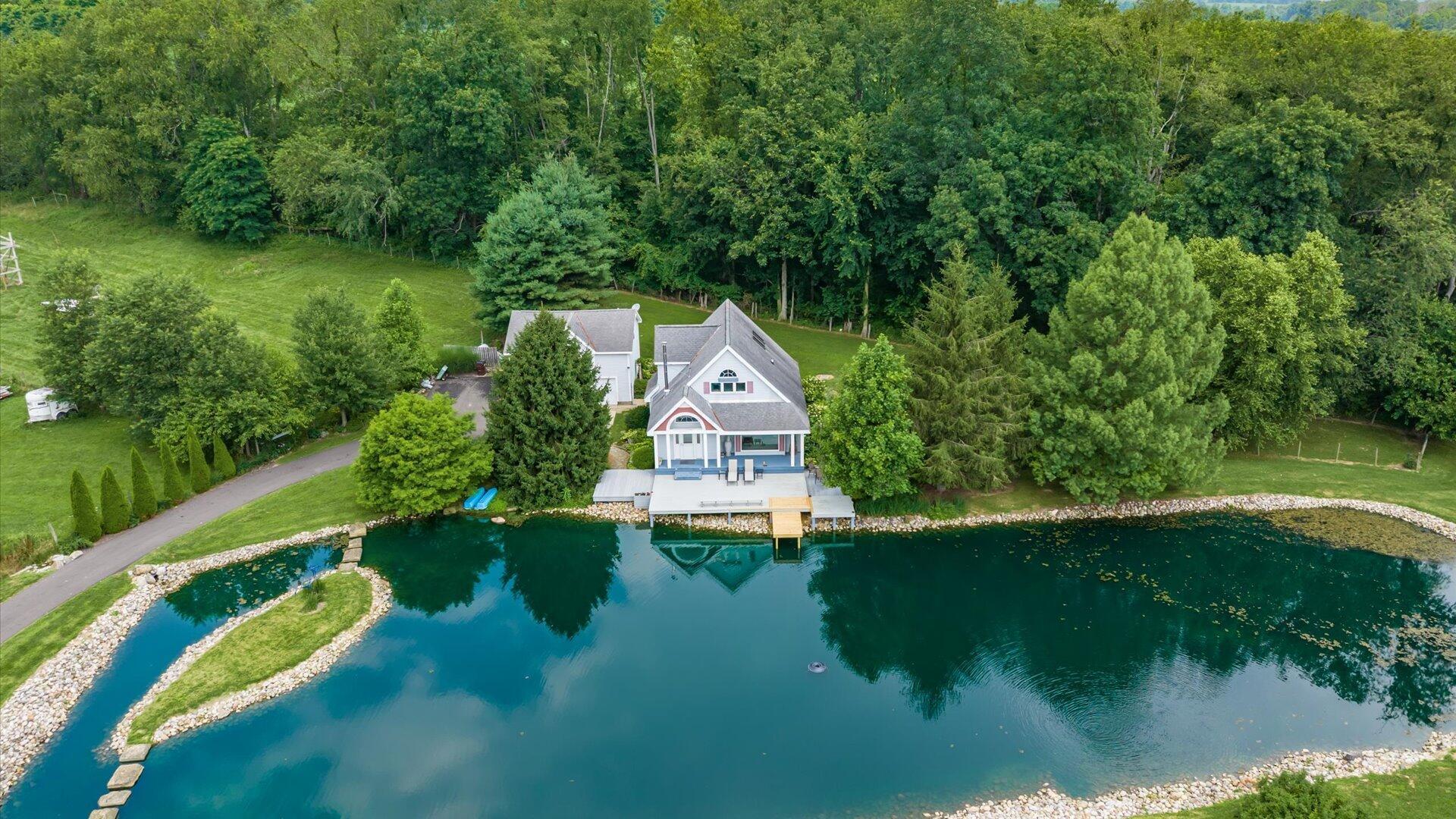 Fredericktown, Ohio, 43019, United States, 3 Bedrooms Bedrooms, ,2 BathroomsBathrooms,Residential,For Sale,1918643