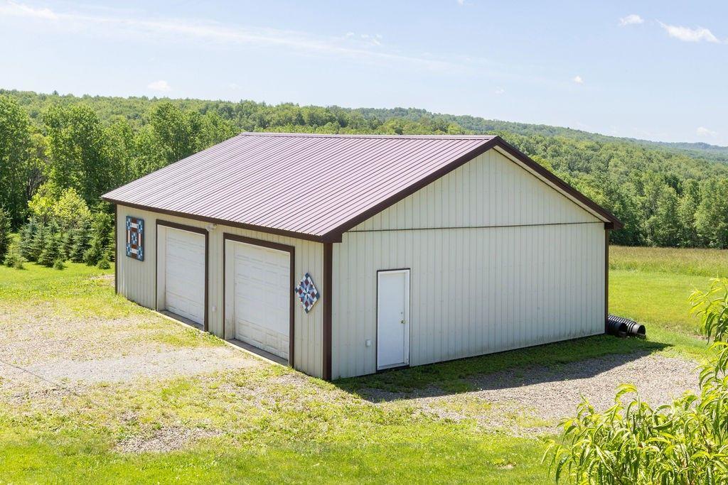 Franklin, New York, 13775, United States, 3 Bedrooms Bedrooms, ,2 BathroomsBathrooms,Residential,For Sale,1967662