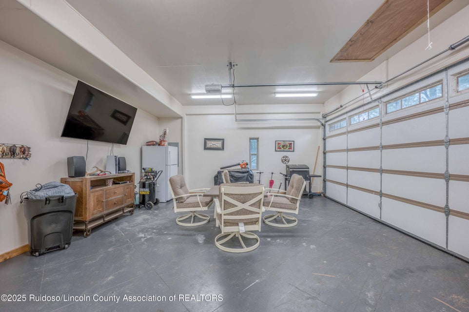 Alto, New Mexico, 88312, United States, 3 Bedrooms Bedrooms, ,2 BathroomsBathrooms,Residential,For Sale,1909462