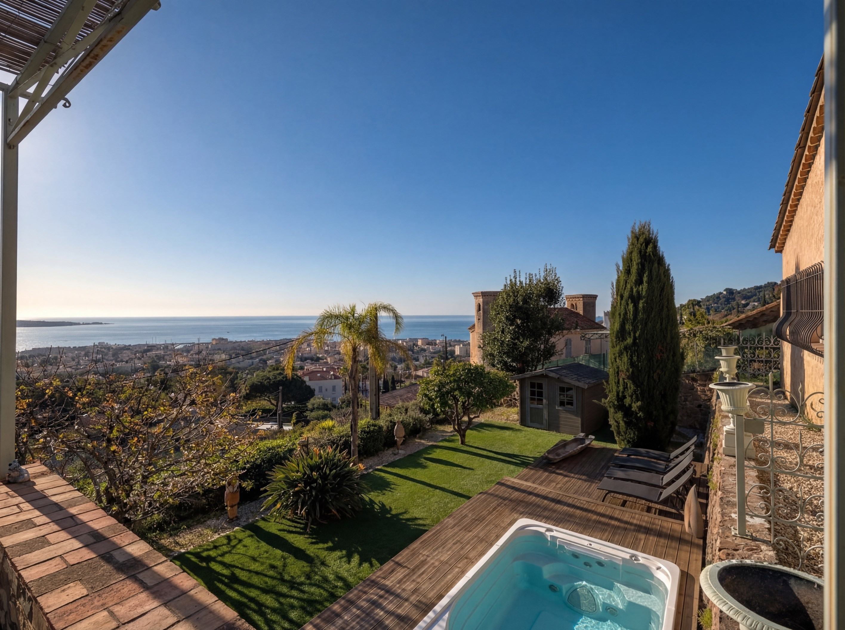  Golfe-Juan villa sea view pool guest apartment double garage near beach Cannes … - 物件實景
